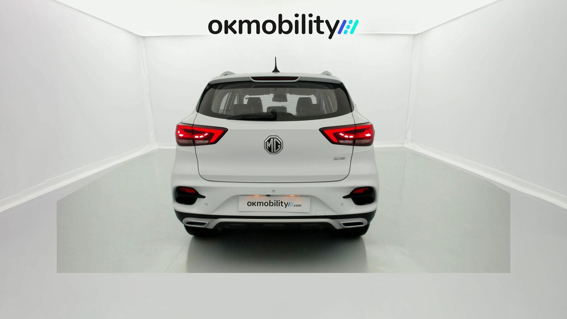 mg zs luxury 1.5 VTI-TECH 106 2023 white 11