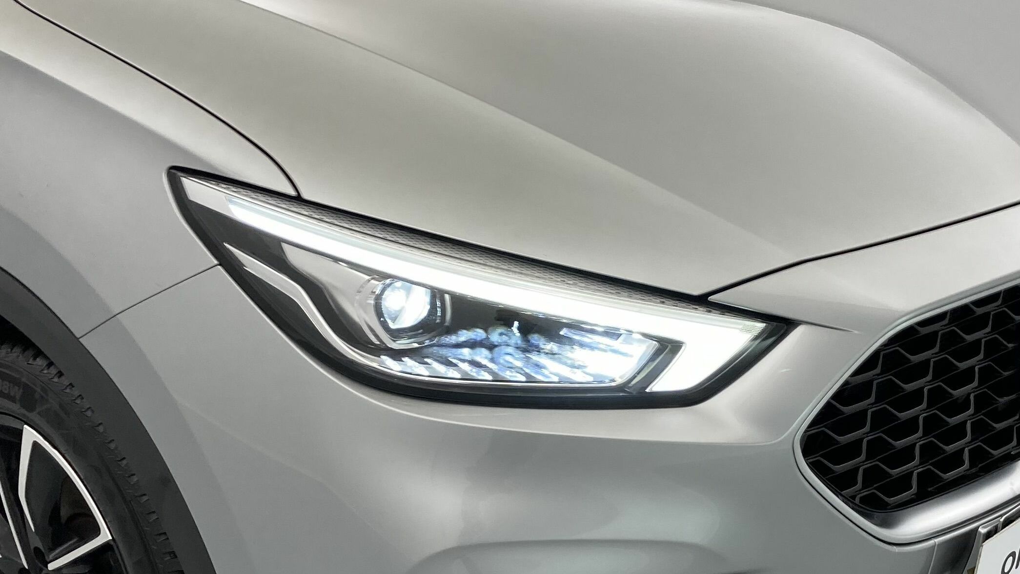 mg zs luxury 1.5 VTI-TECH 106 2023 silver 30