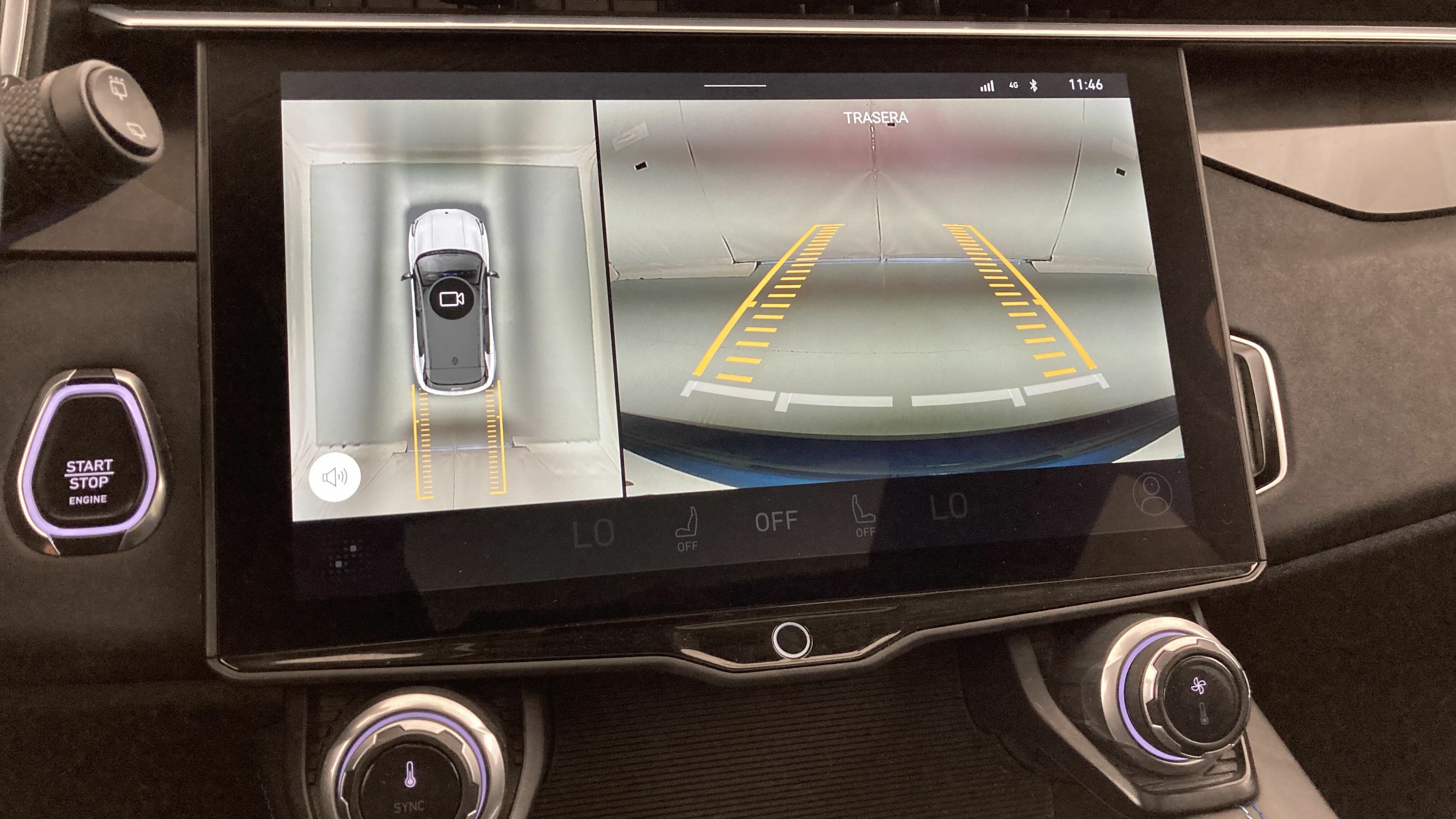 lynk&co 1 nv 1.5 PHEV 261 2022 blue 19