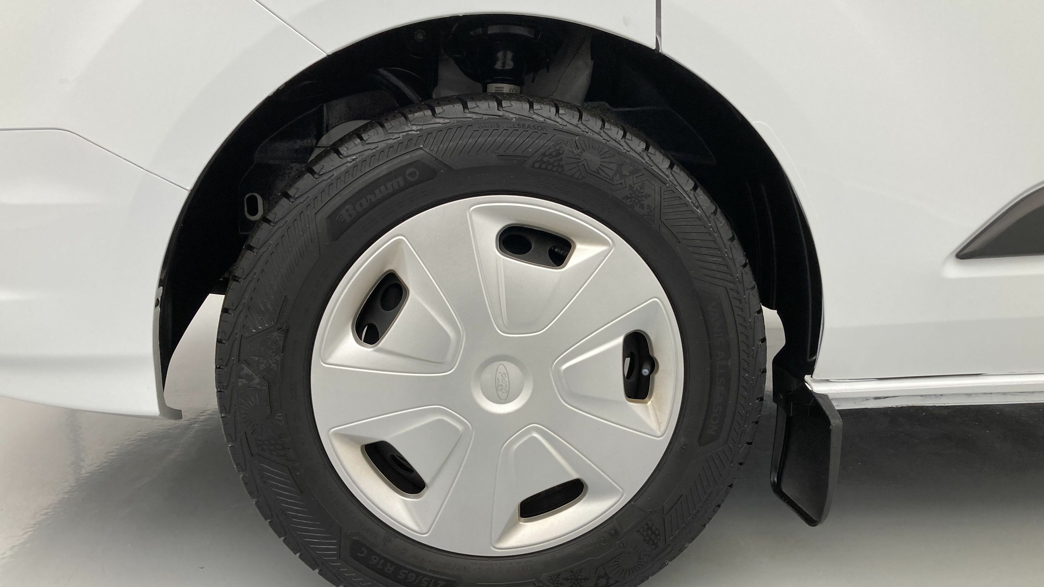 ford transit custom trend l2h1 9pl 2.0 ECOBLUE 130 2023 frozen white 28