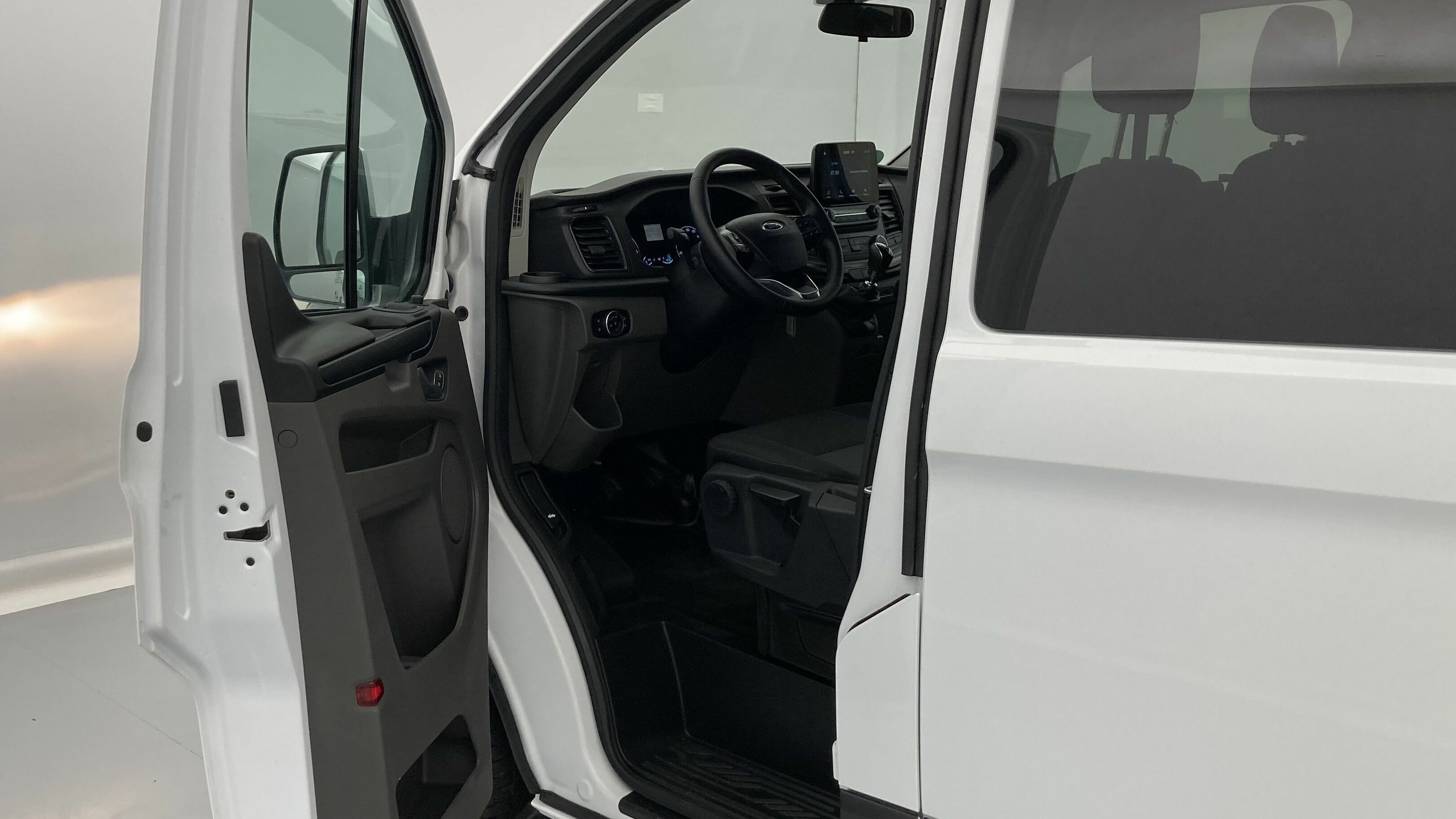 ford transit custom trend l2h1 9pl 2.0 ECOBLUE 130 2023 frozen white 14