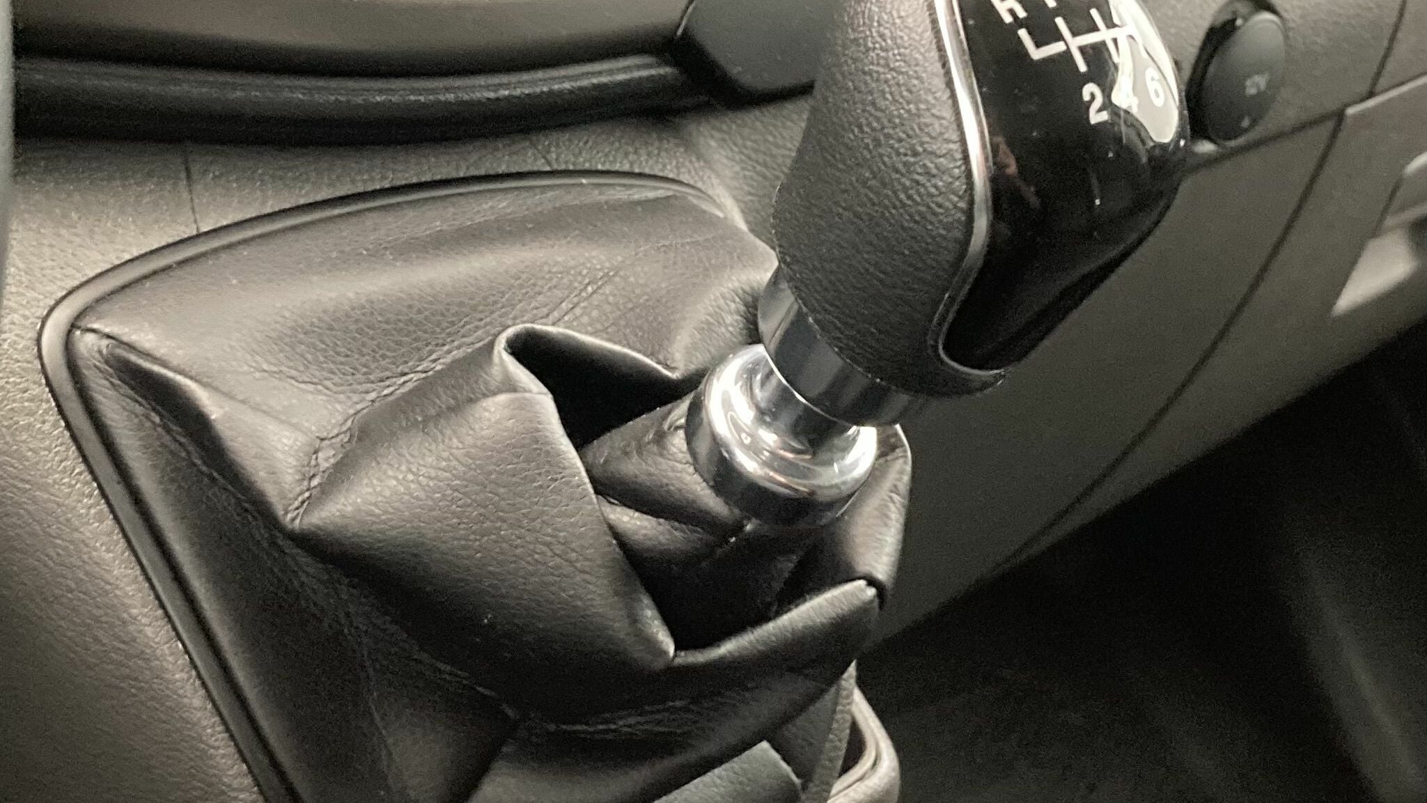 ford transit custom trend l2h1 9pl 2.0 ECOBLUE 130 2023 frozen white 21