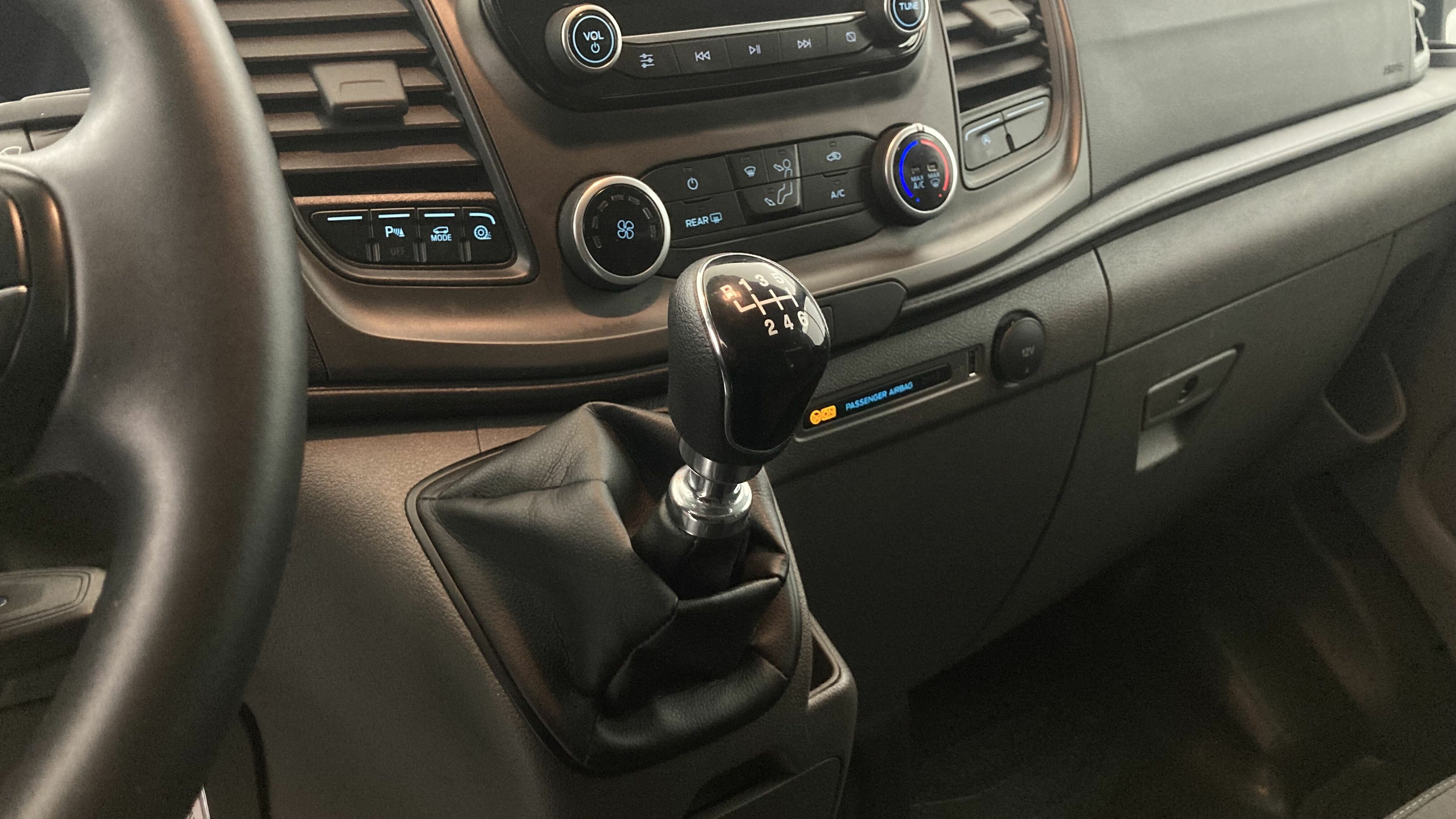 ford transit custom trend l2h1 9pl 2.0 ECOBLUE 130 2023 frozen white 20