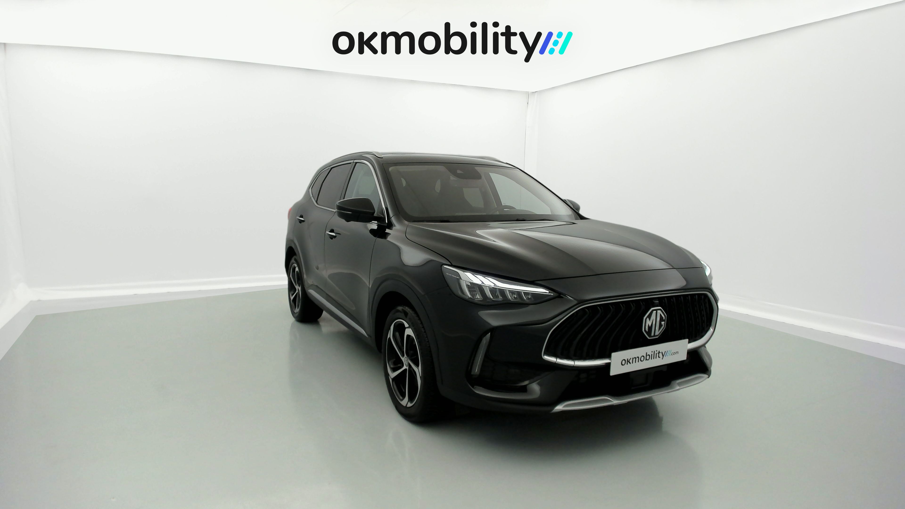 mg hs luxury 1.5 T-GDI 162 AT 2024 pebble black 4