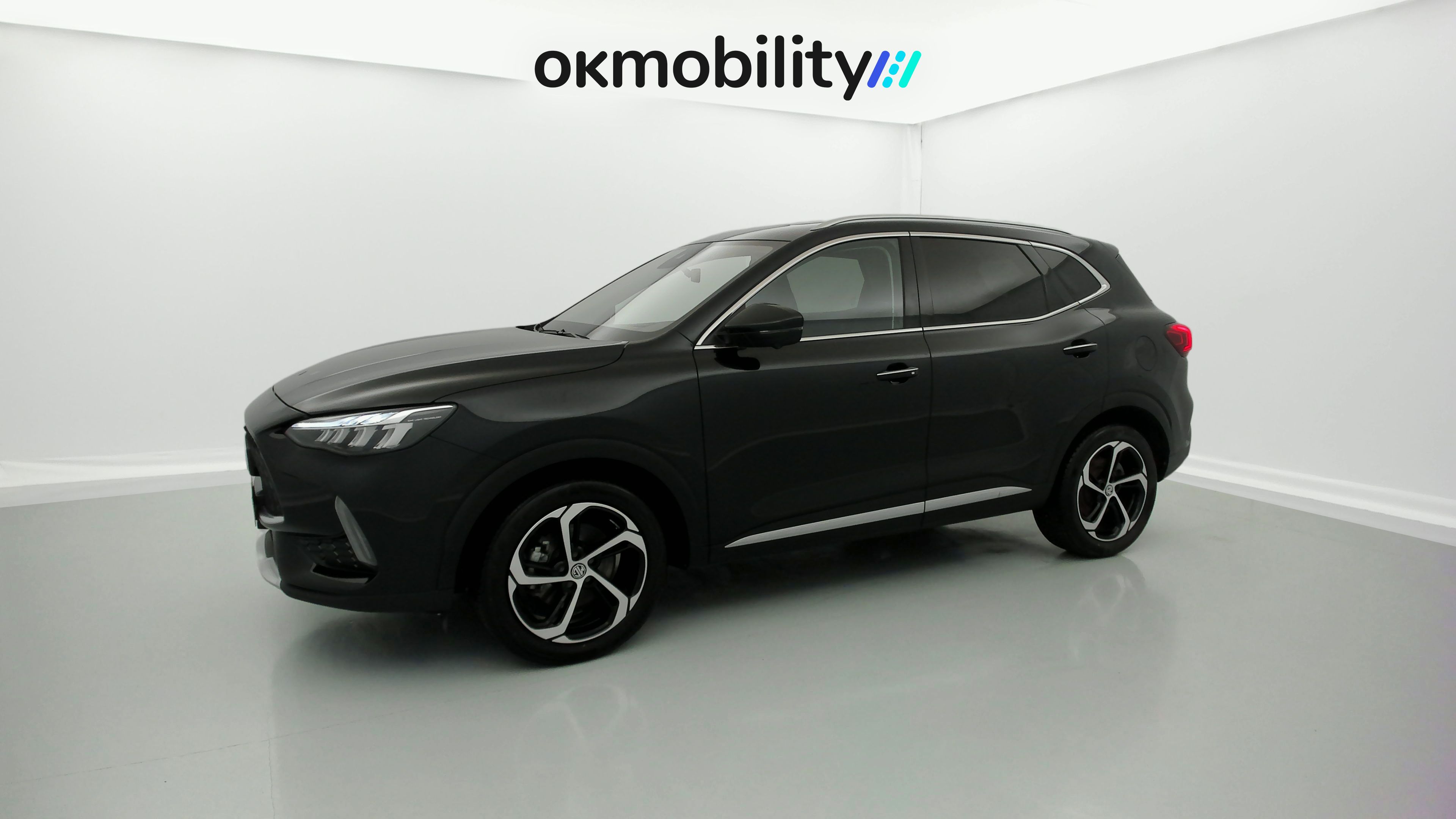 mg hs luxury 1.5 T-GDI 162 AT 2024 pebble black 8