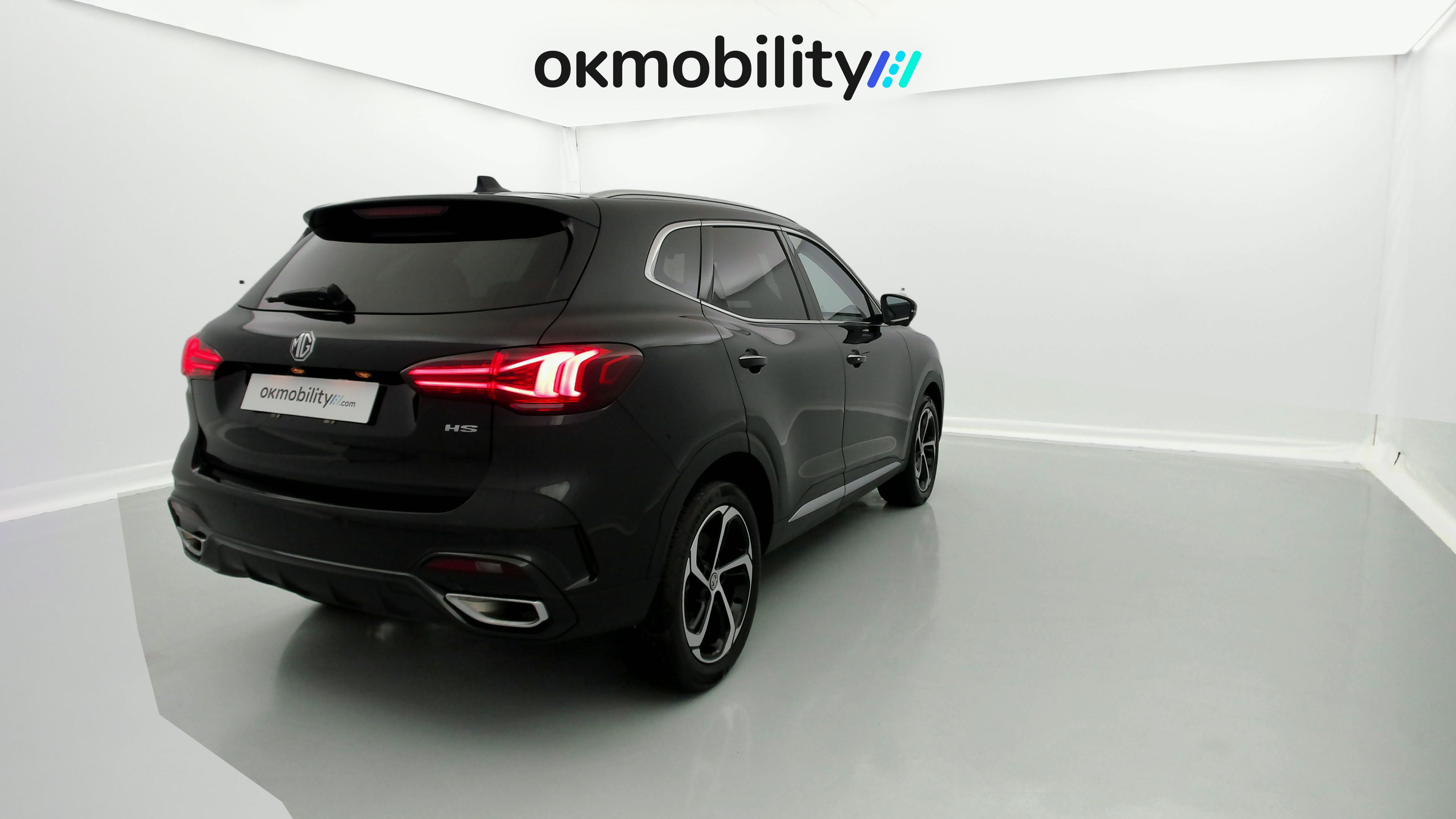 mg hs luxury 1.5 T-GDI 162 AT 2024 pebble black 13