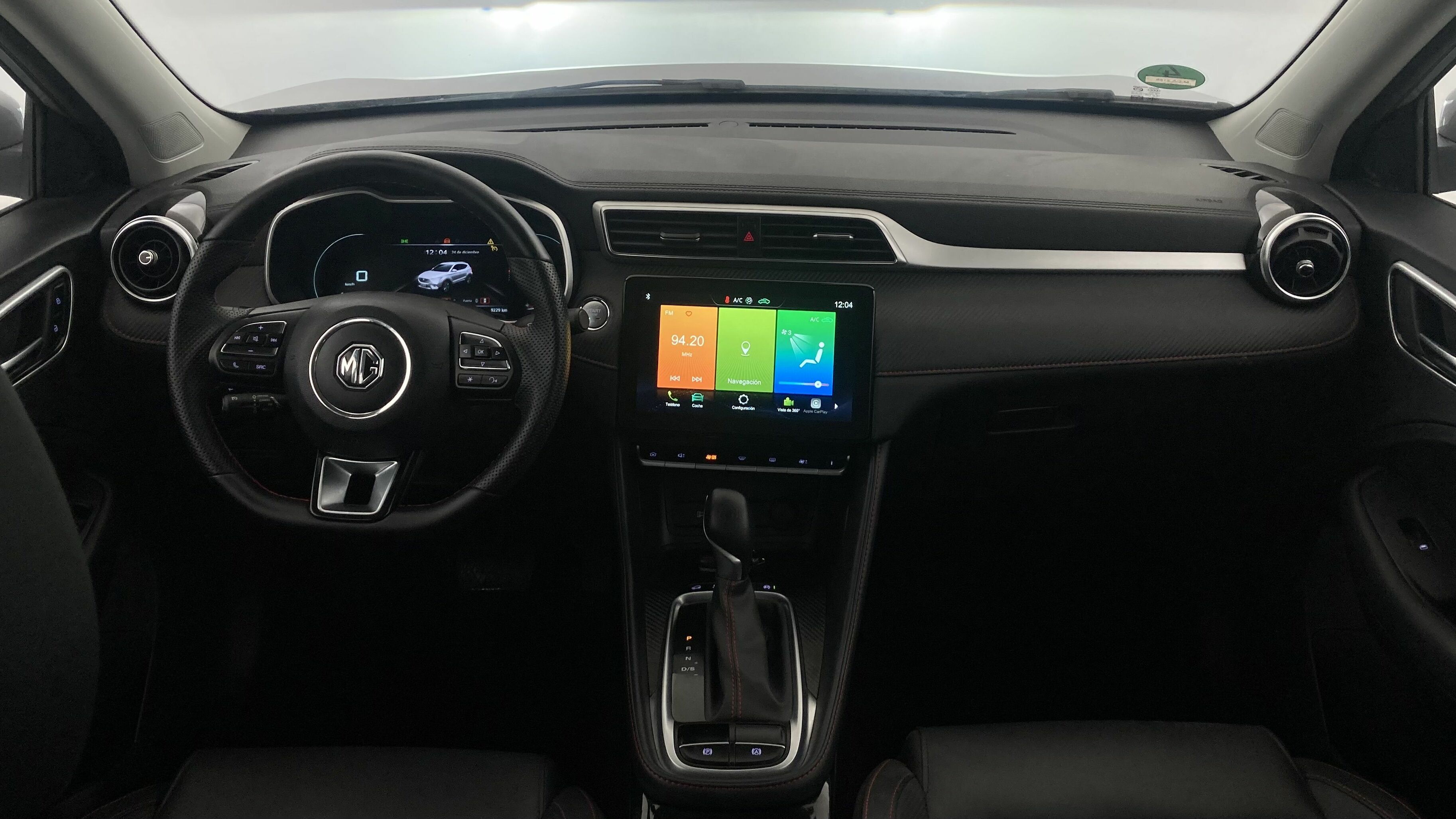 mg zs luxury 1.0 T-GDI 110 AT 2024 cosmic silver 15