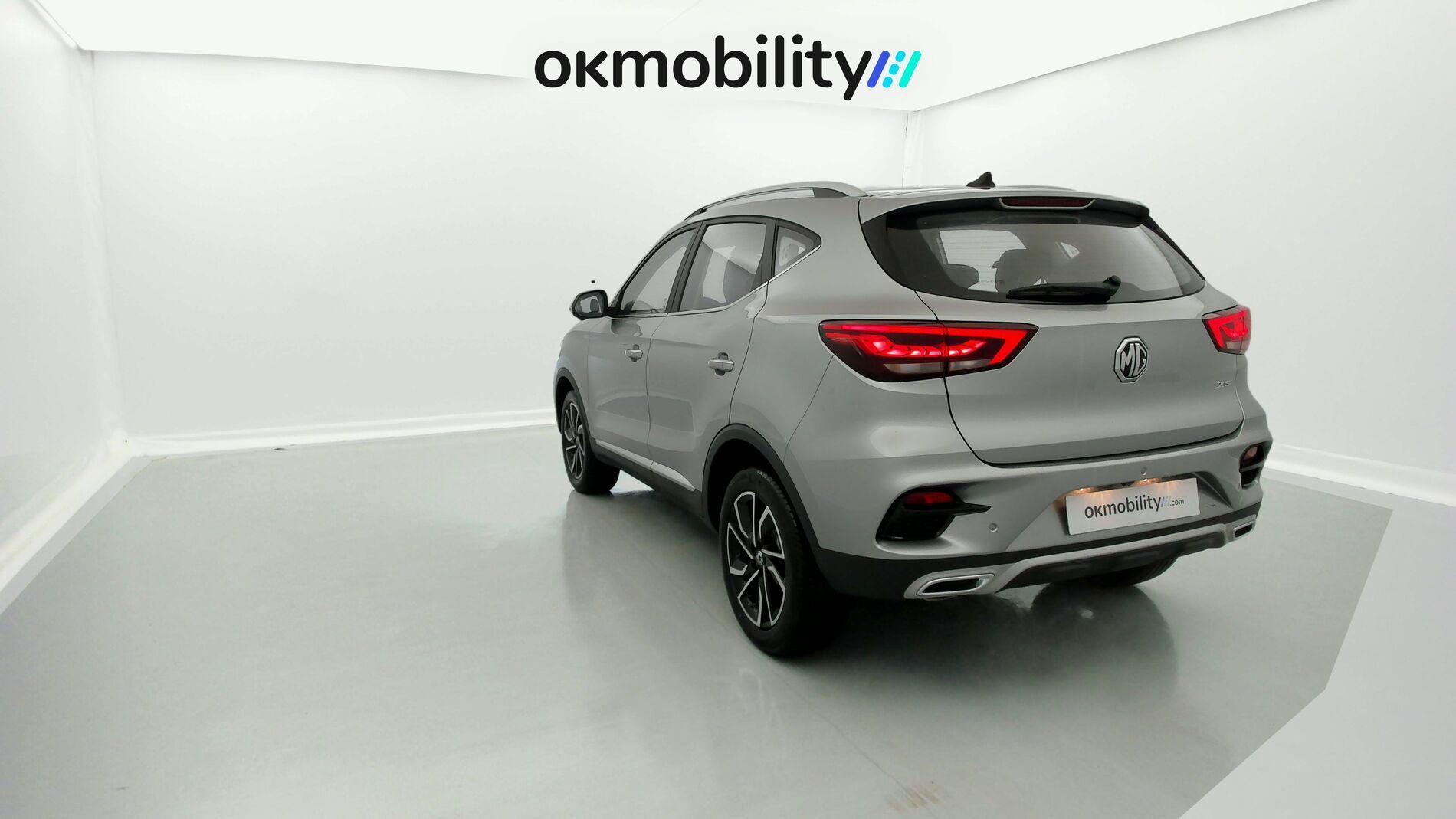 mg zs luxury 1.0 T-GDI 110 AT 2024 cosmic silver 8