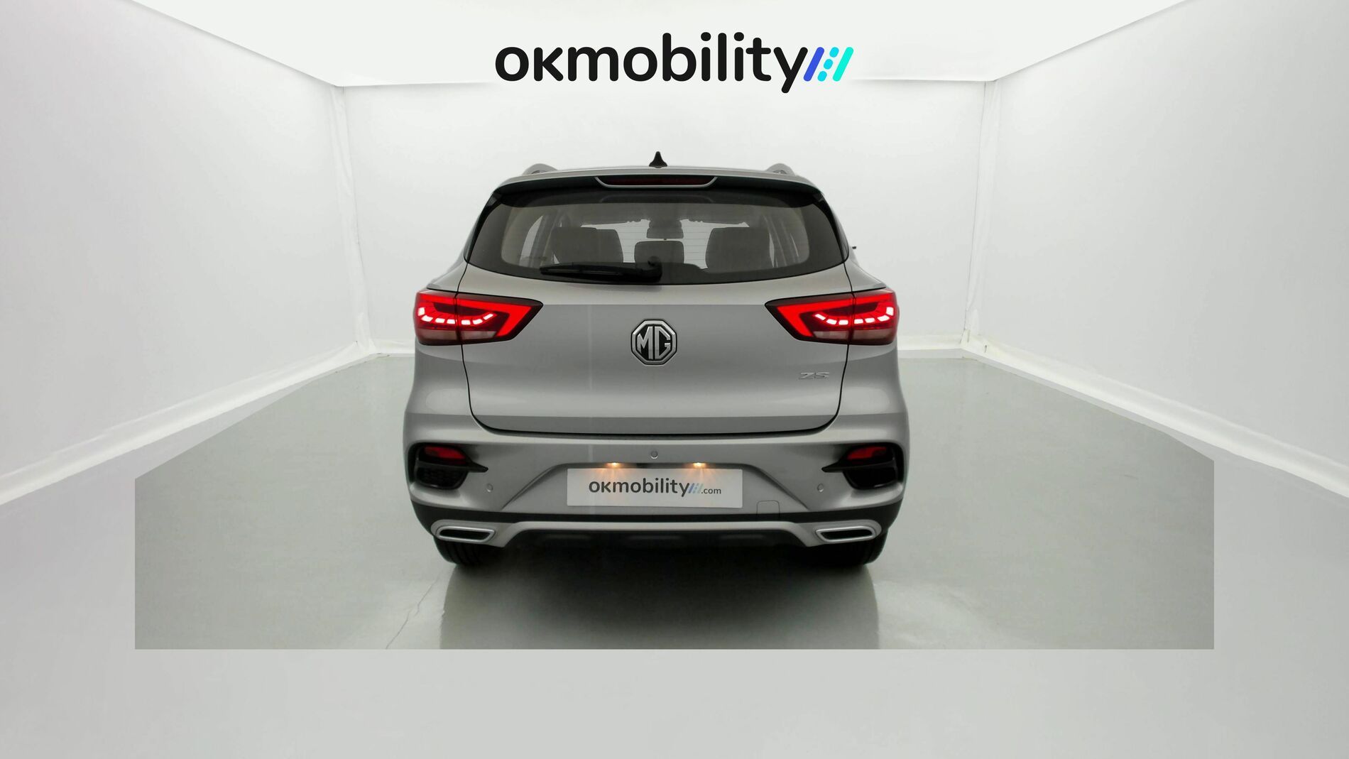 mg zs luxury 1.0 T-GDI 110 AT 2024 cosmic silver 9