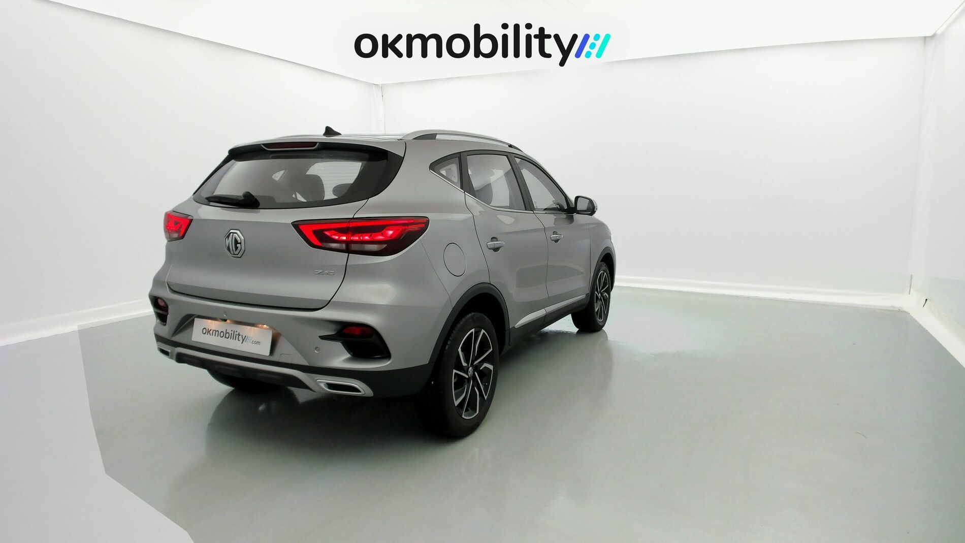 mg zs luxury 1.0 T-GDI 110 AT 2024 cosmic silver 10