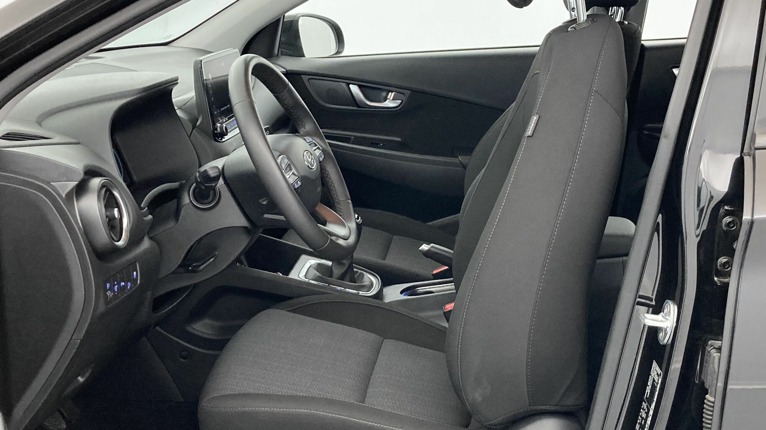 hyundai kona trend 1.0 T-GDI 120 2022 phantom black 15