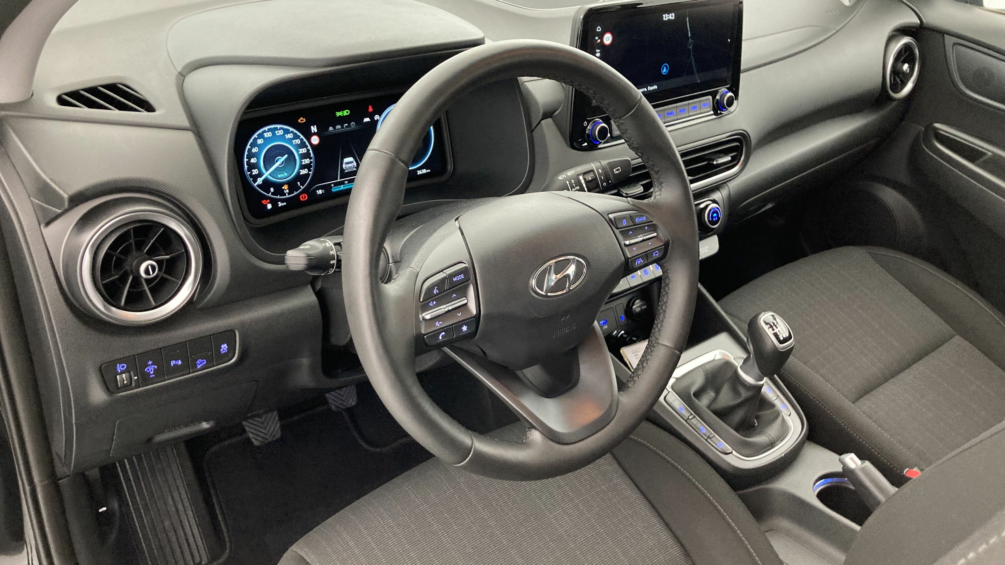 hyundai kona trend 1.0 T-GDI 120 2022 phantom black 16