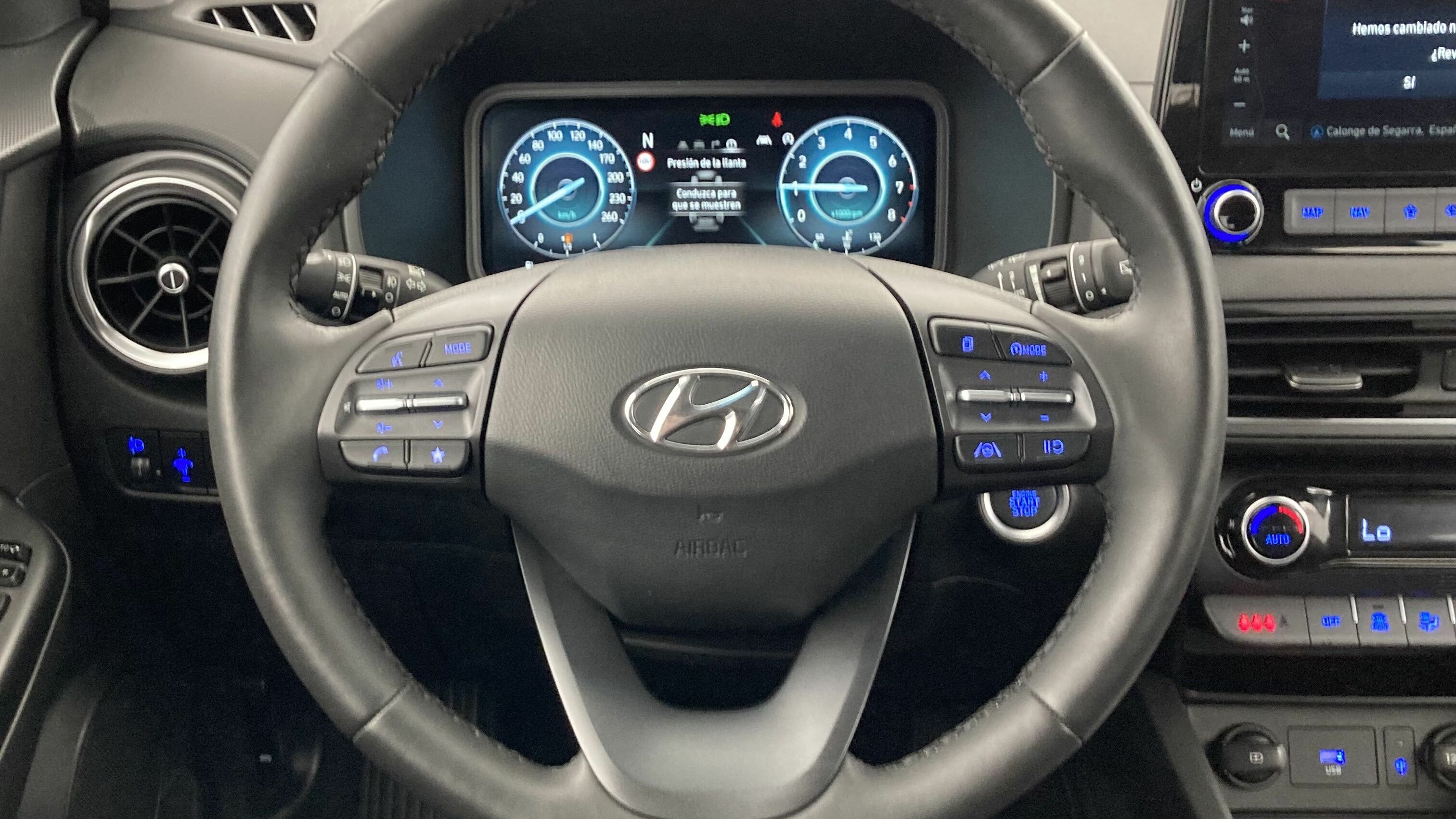 hyundai kona trend 1.0 T-GDI 120 2022 phantom black 18