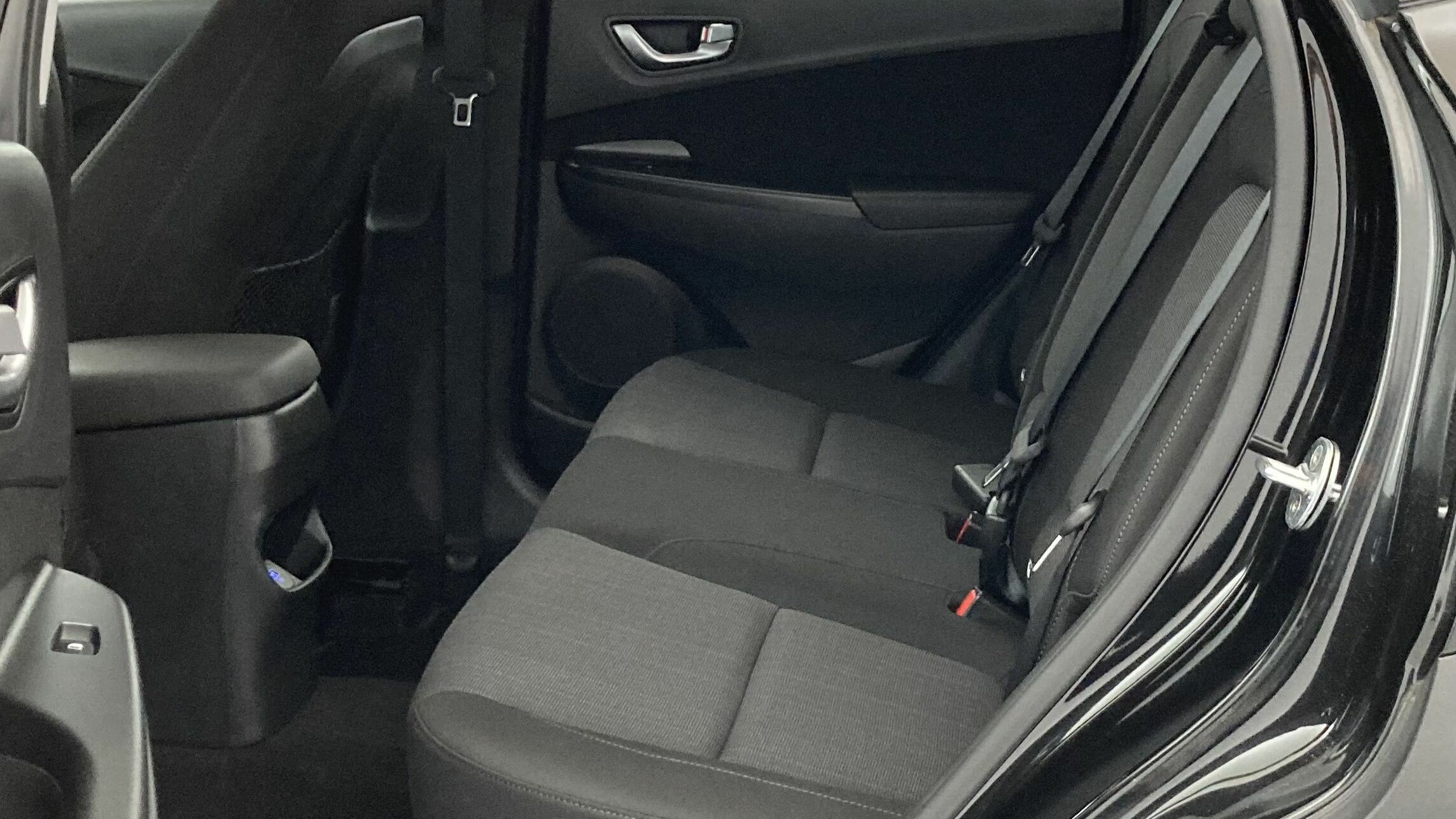 hyundai kona trend 1.0 T-GDI 120 2022 phantom black 22
