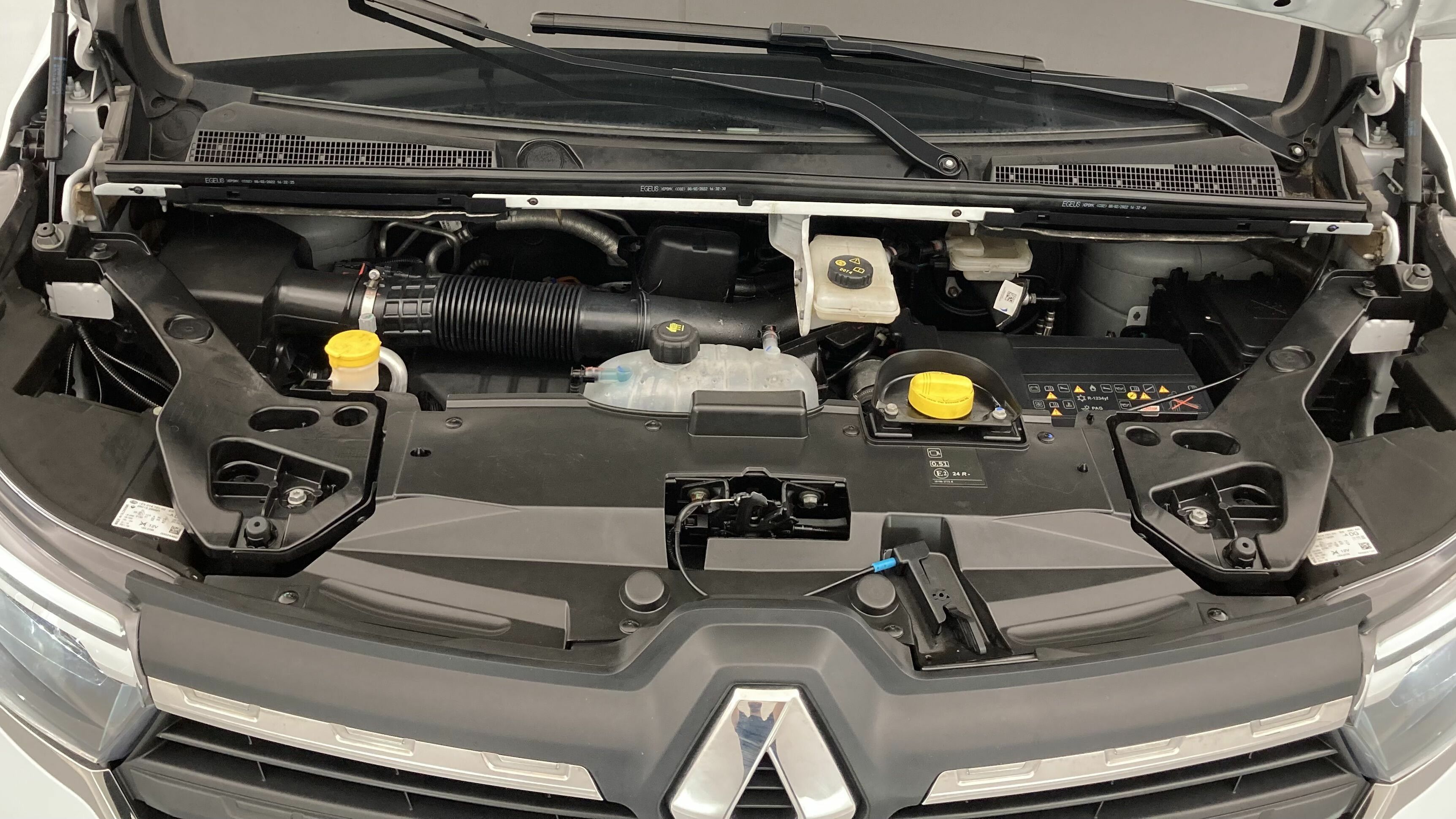 renault trafic l2 life 2.0 DCI 110 2022 weiss 26