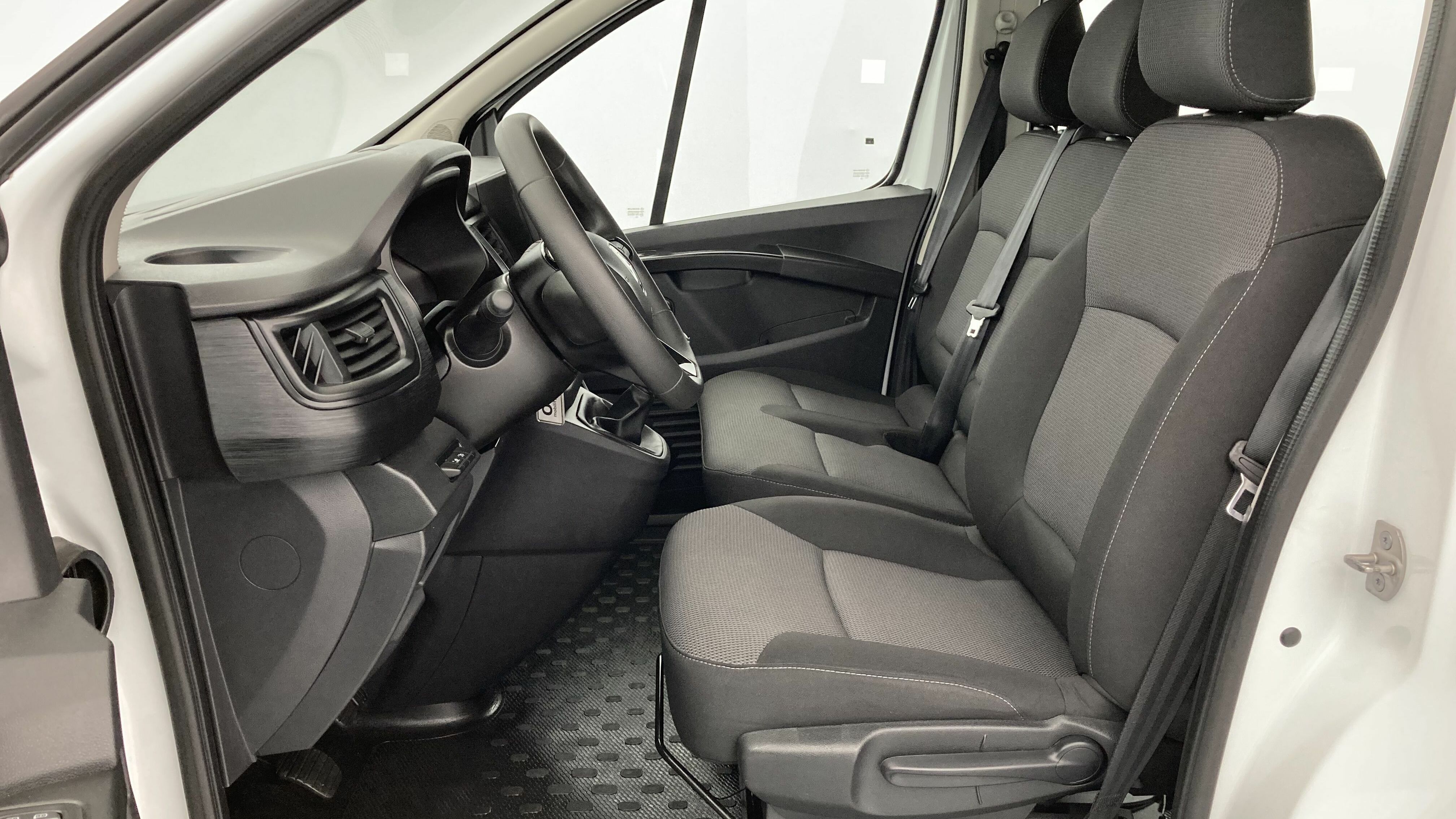 renault trafic l2 life 2.0 DCI 110 2022 weiss 15