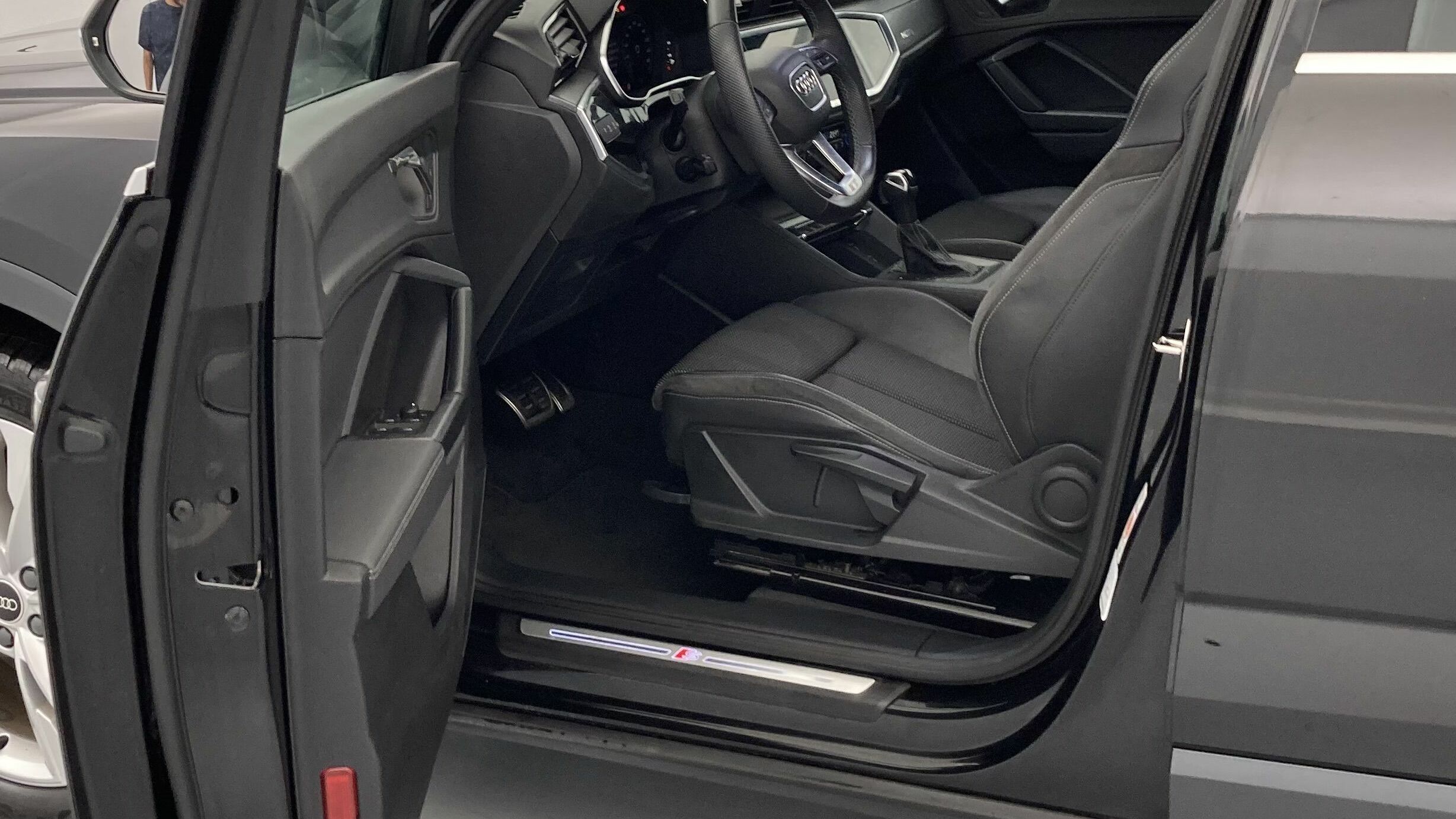 audi q3 sportback s line 35 TDI 150 STRONIC 2023 mythosschwarz 14