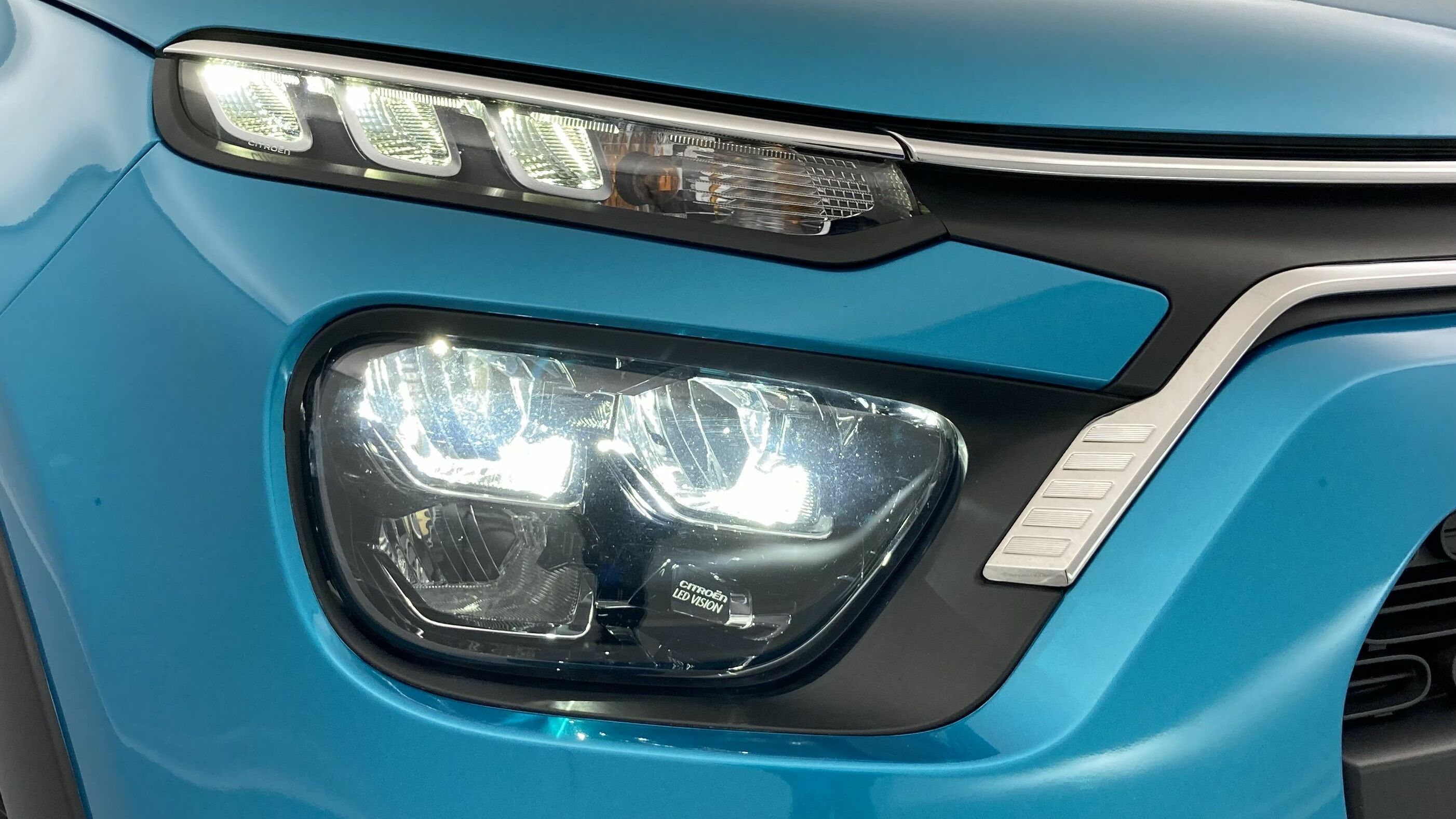 citroen c3 feel 1.2 PURETECH 83 2022 spring blue metallic 30