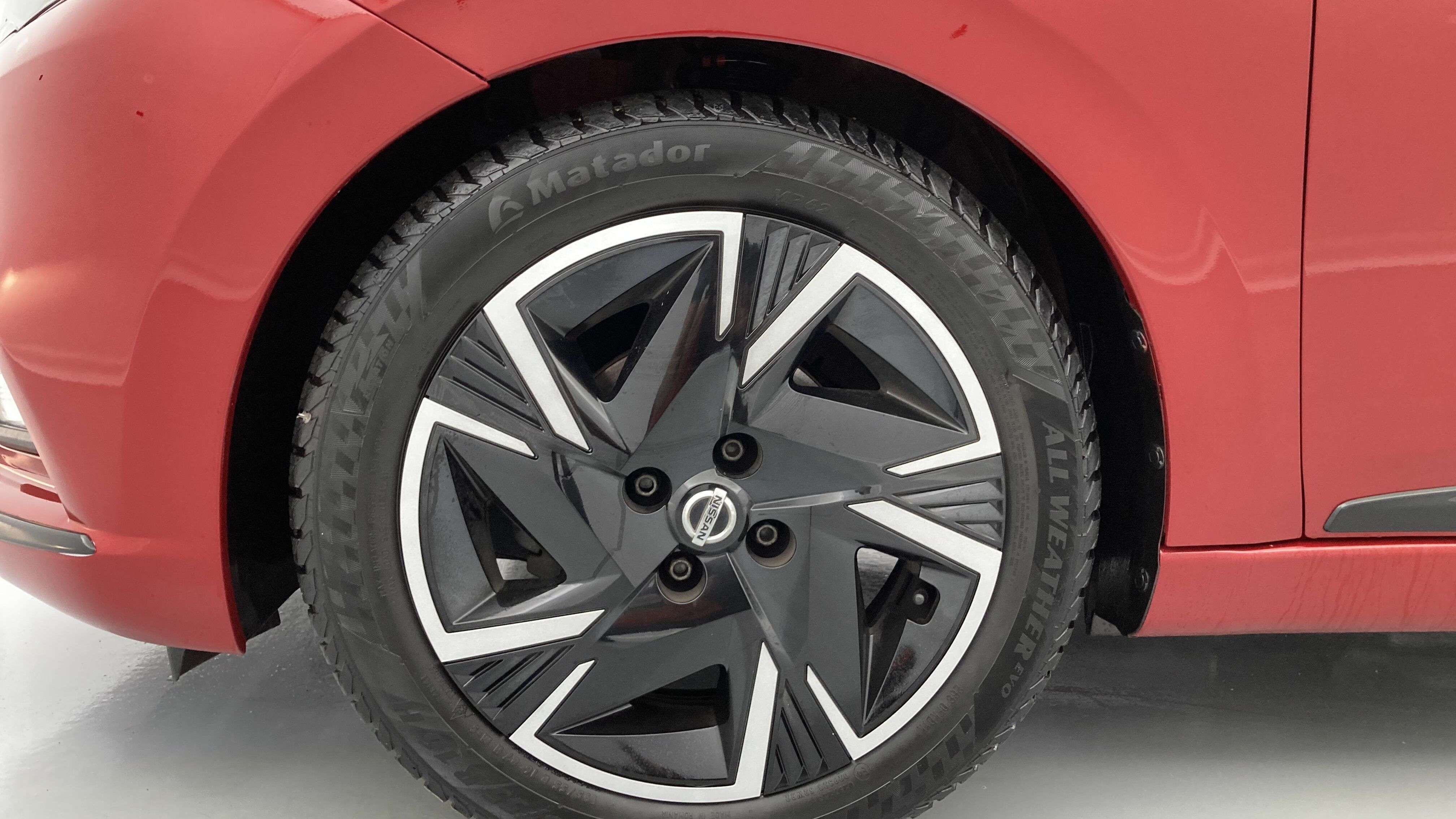 nissan micra n-design 1.0 IG-T 92 XTRONIC 2022 red passion 28