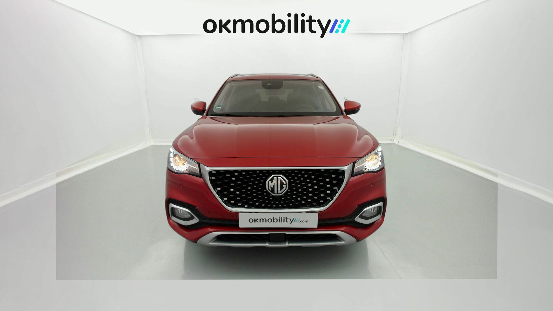 mg hs luxury 1.5 T-GDI 162 AT 2023 diamond red - rsj 4