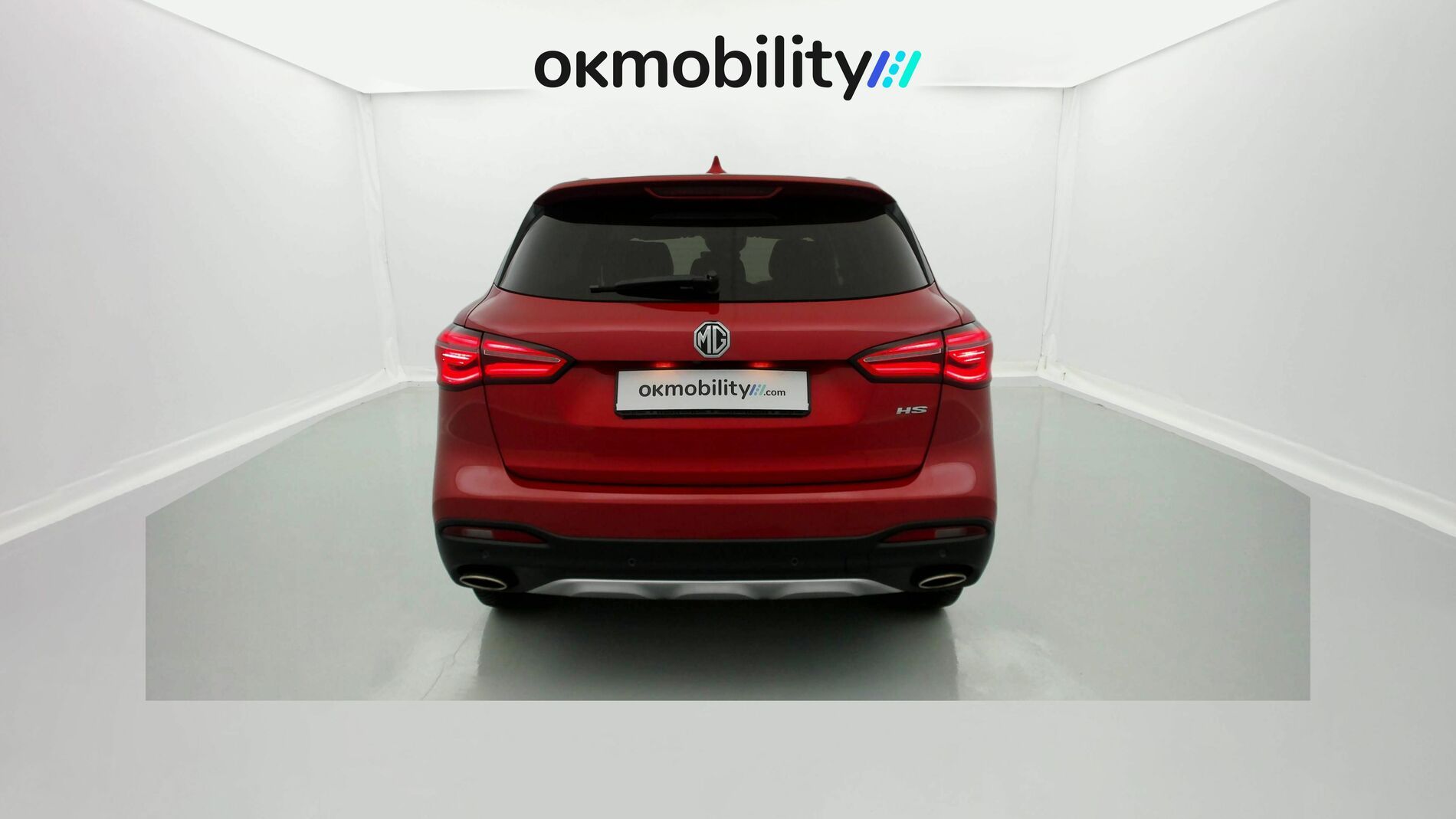 mg hs luxury 1.5 T-GDI 162 AT 2023 diamond red - rsj 11