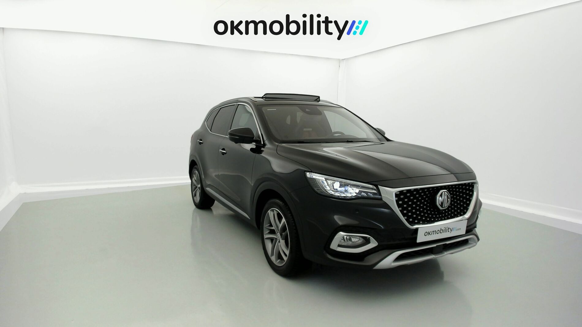 mg hs luxury 1.5 T-GDI 162 AT 2023 pebble black - pbc 3