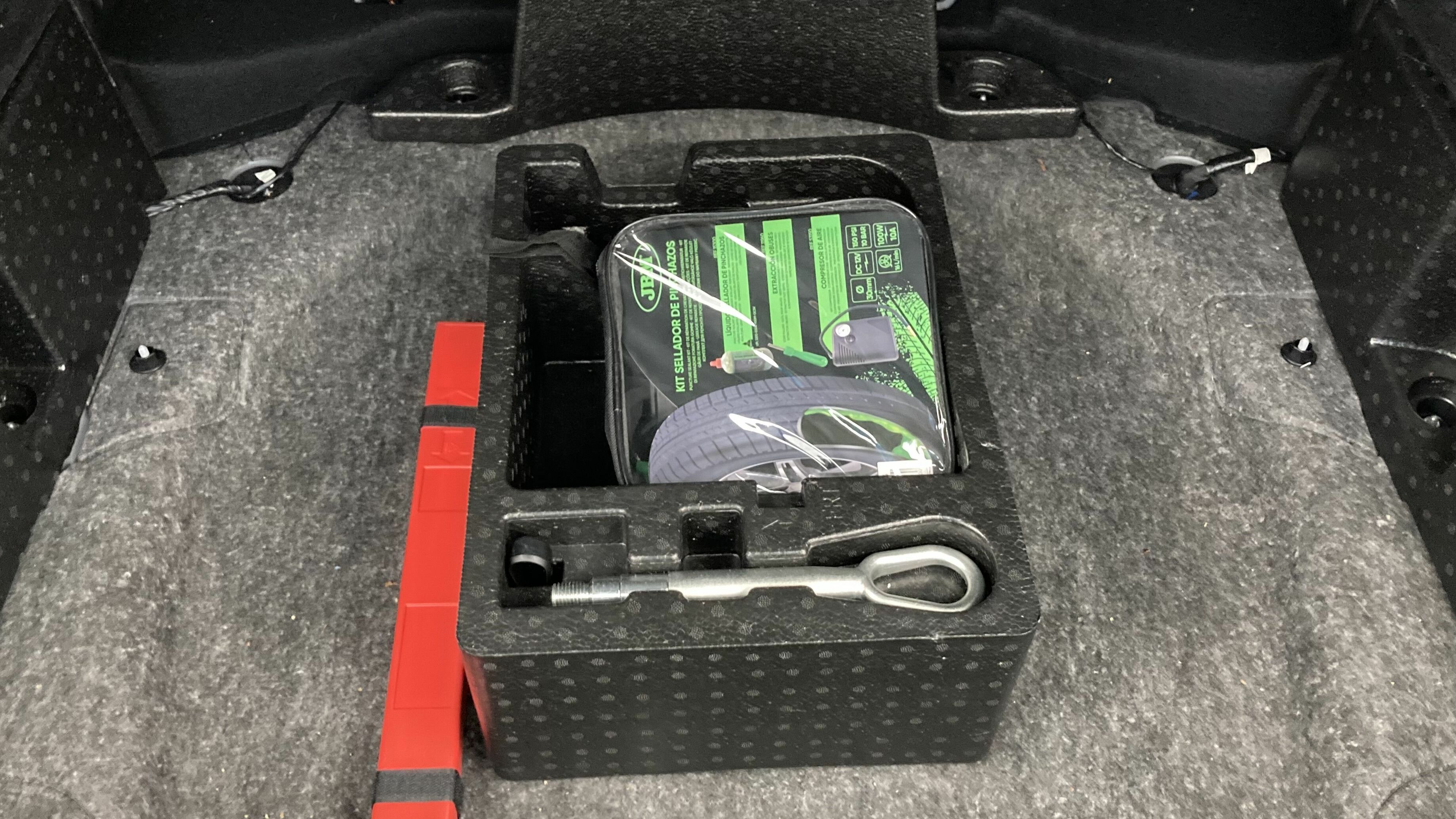 mg hs comfort 1.5 T-GDI 162 AT 2023 medal silver - ssa 22