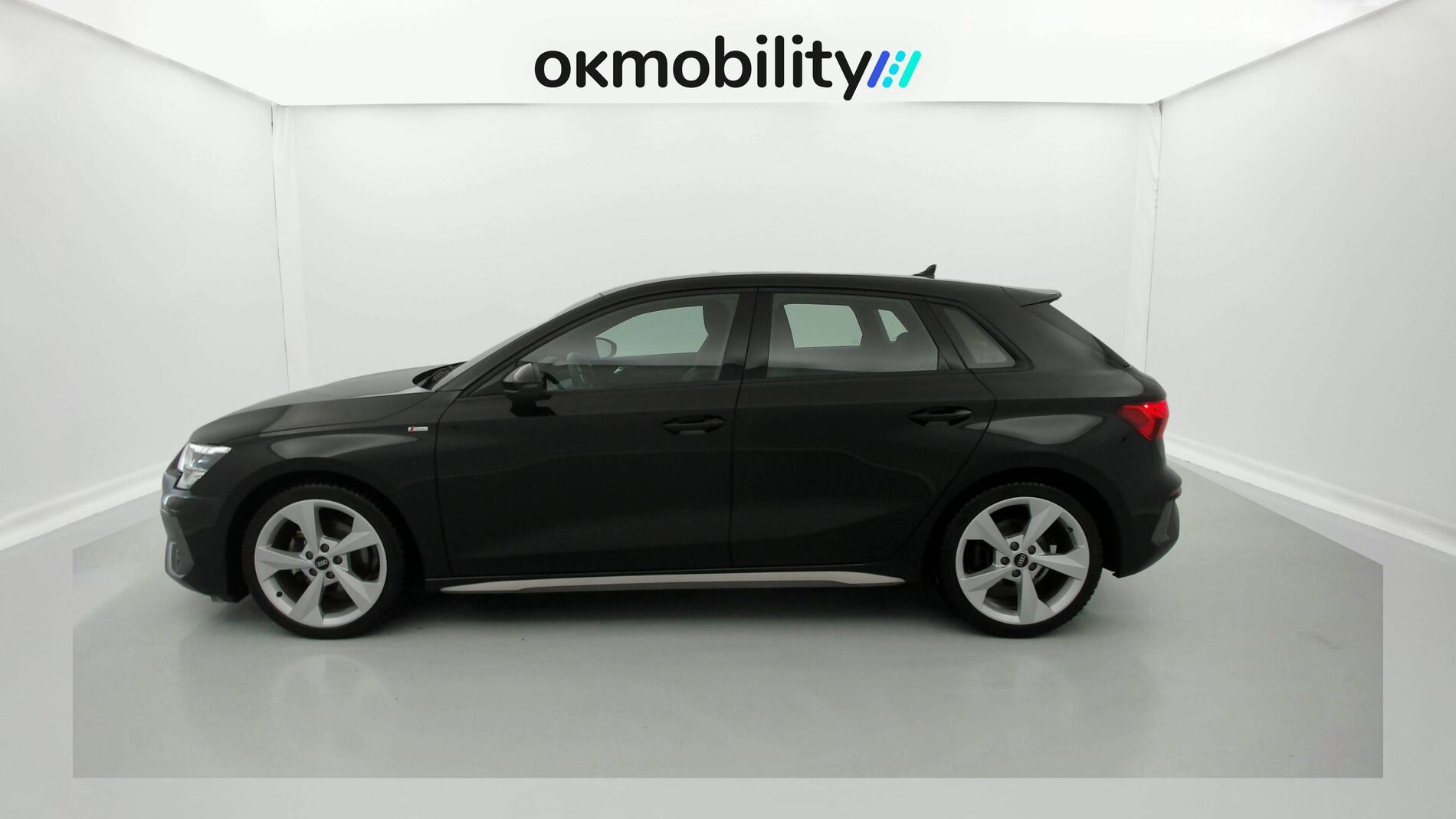 audi a3 sportback s line 35 TDI 150 STRONIC 2023 mythosschwarz metallic 8