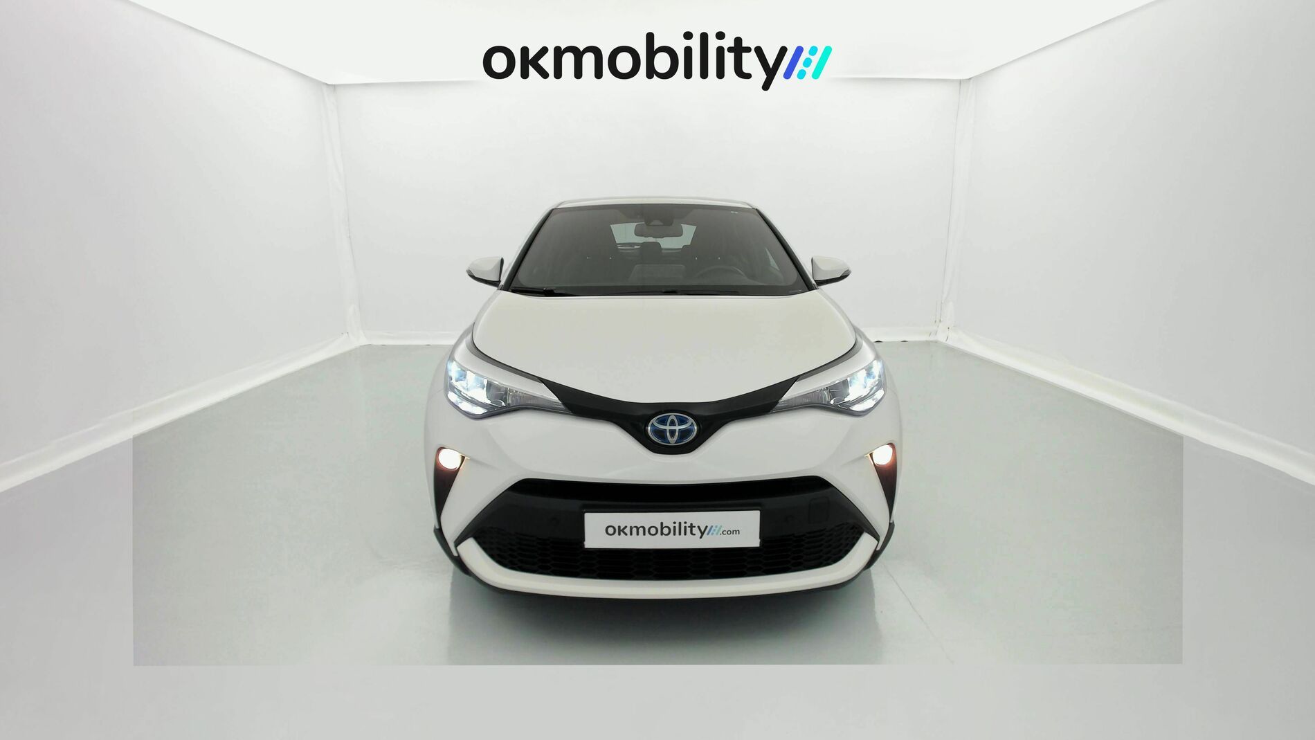 toyota c-hr business edition 1.8 E-CVT 125H 2023 schneeweiss 4