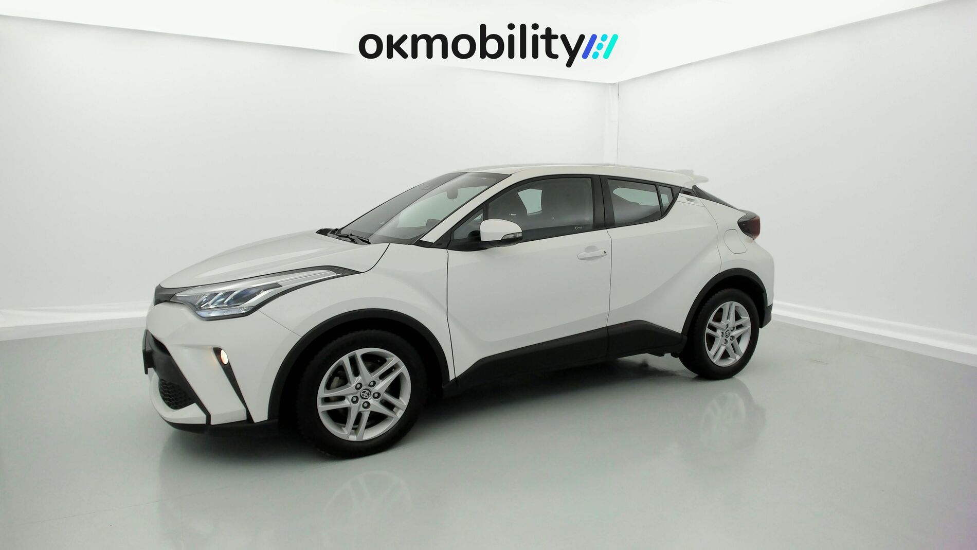 toyota c-hr business edition 1.8 E-CVT 125H 2023 schneeweiss 5