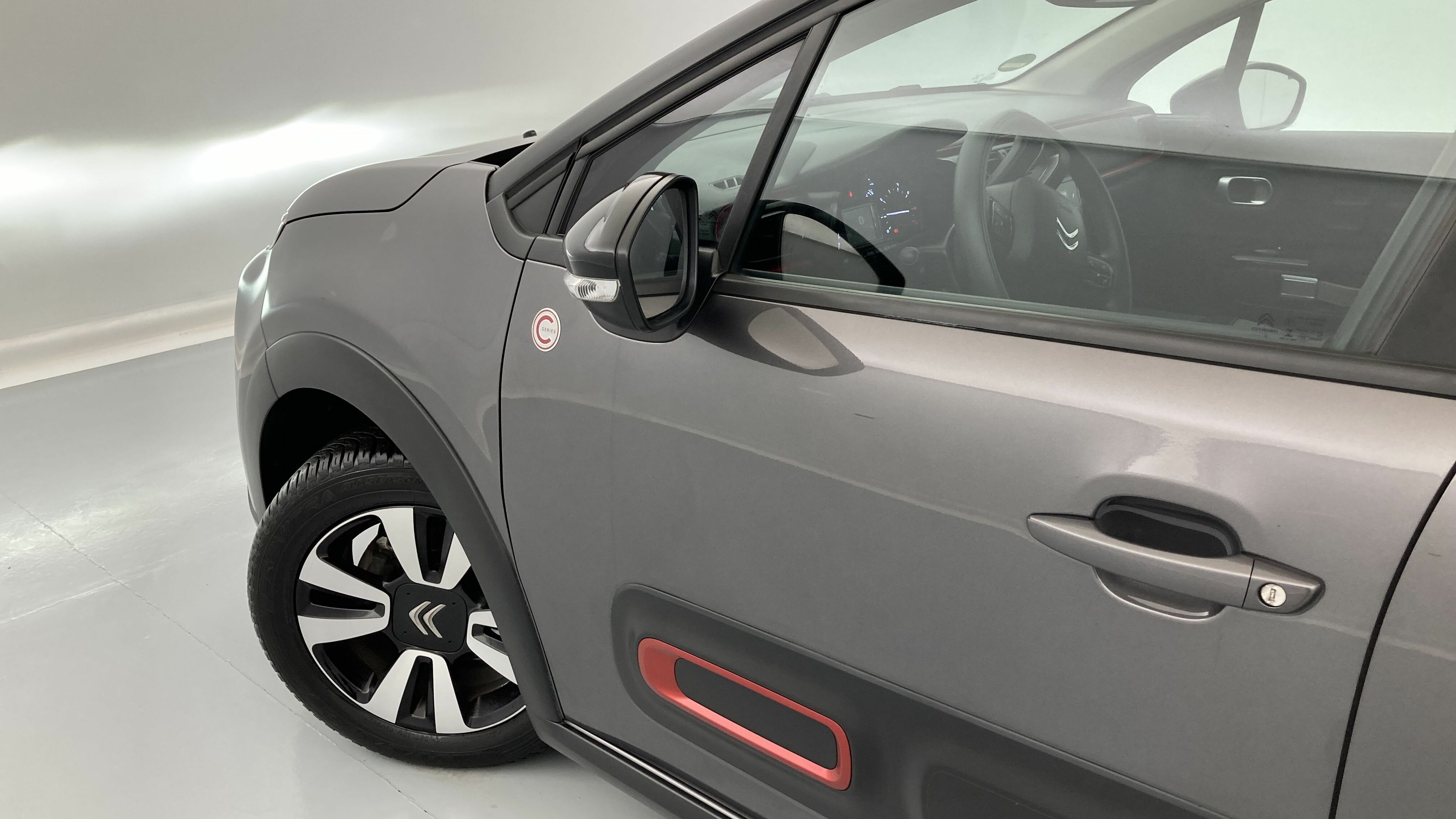 citroen c3 c series 1.2 PURETECH 83 2022 platinium grau metallic 29