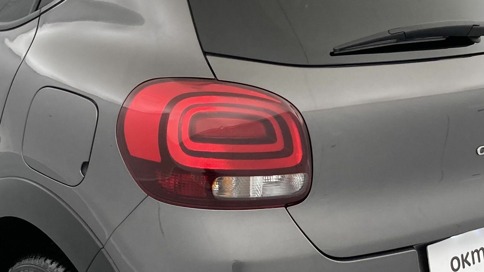 citroen c3 c series 1.2 PURETECH 83 2022 platinium grau metallic 31