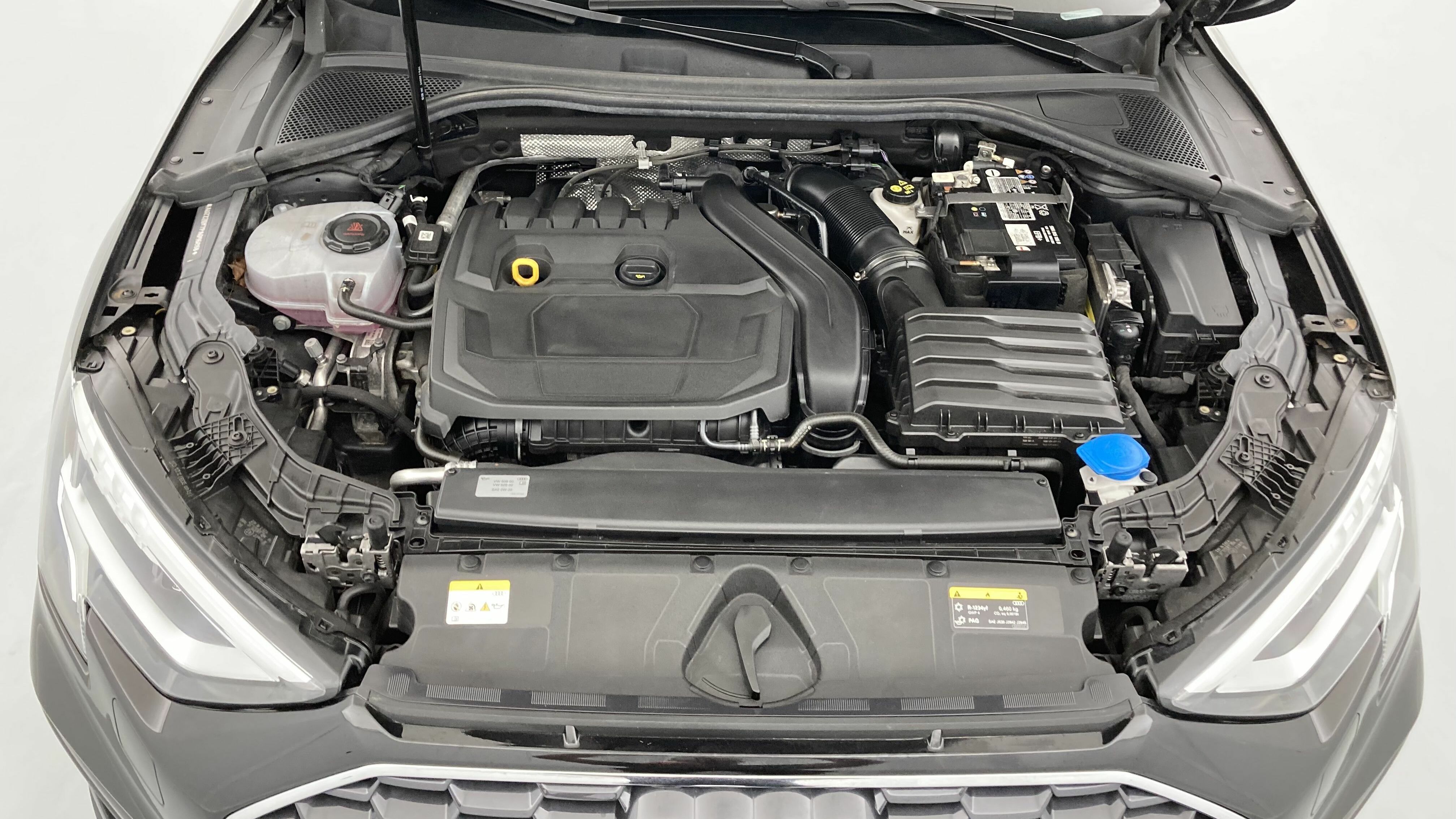 audi a3 sportback s line 35 TFSI 150 STRONIC 2024 mythosschwarz met. 26