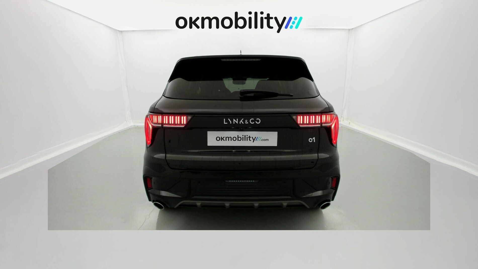 lynk&co 01 nv 1.5 PHEV 261 2022 black 11