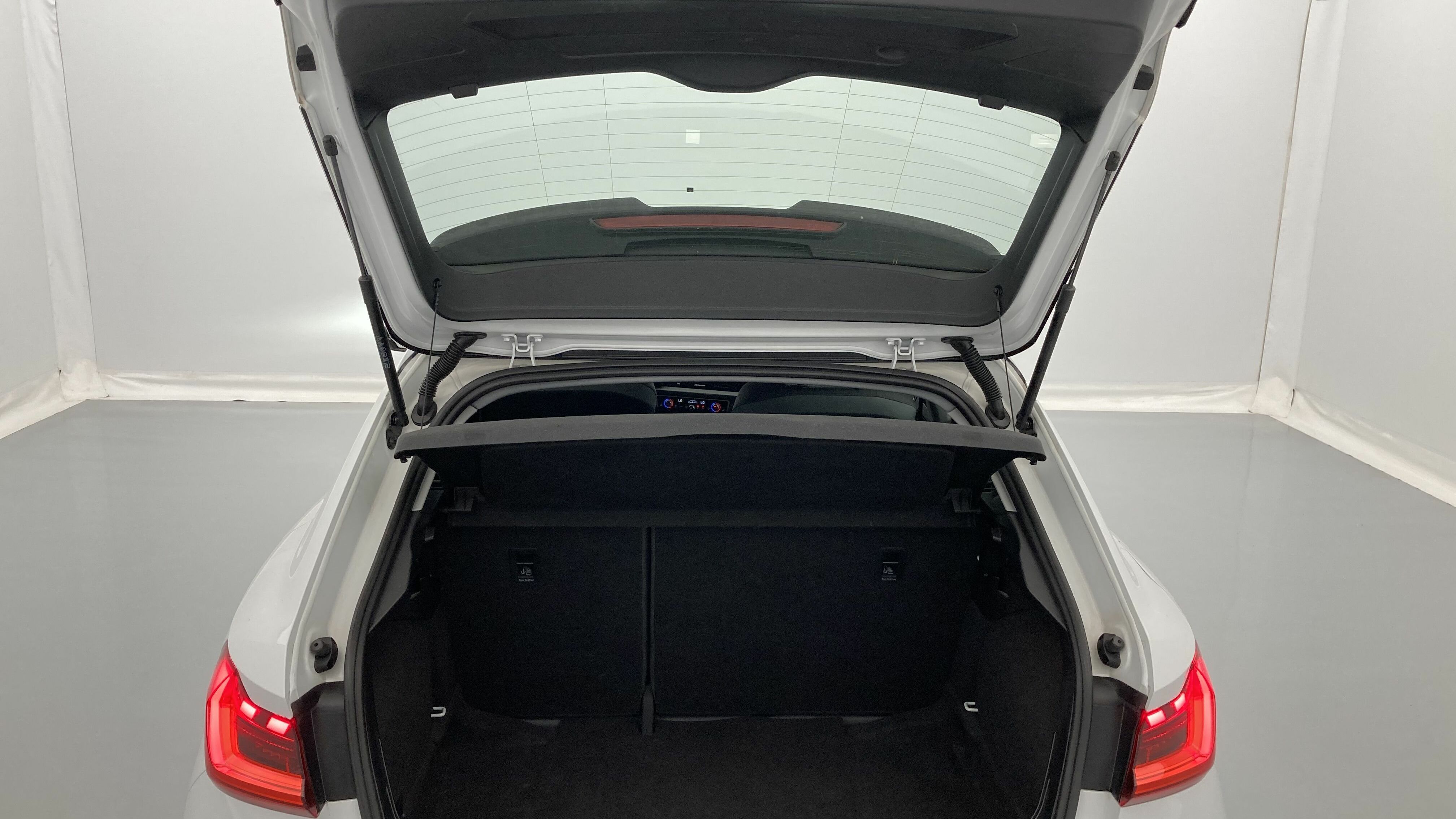 audi a1 sportback s line 25 TFSI 95 2023 gletscherweiß met. 24