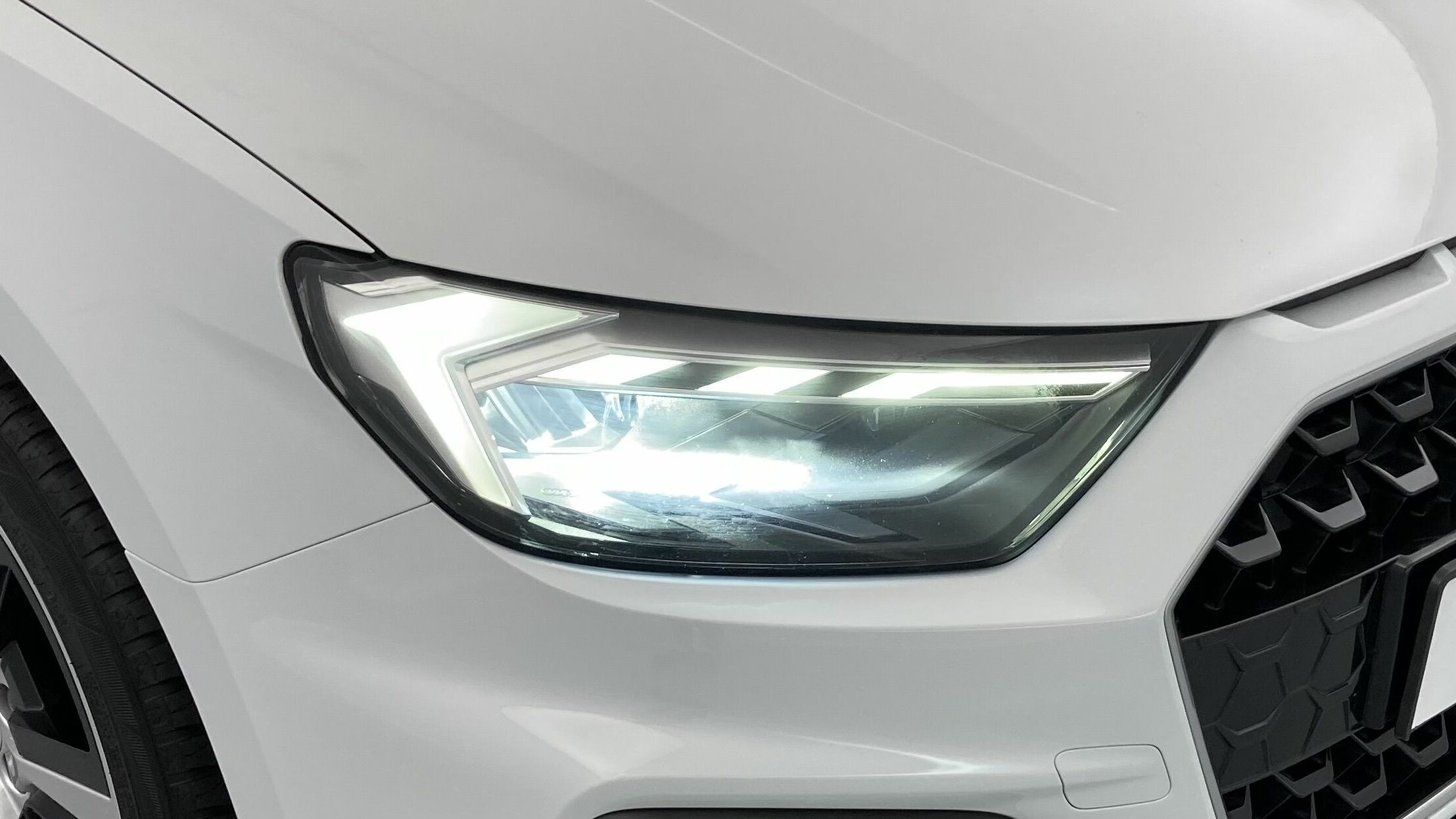 audi a1 sportback s line 25 TFSI 95 2023 gletscherweiß met. 29