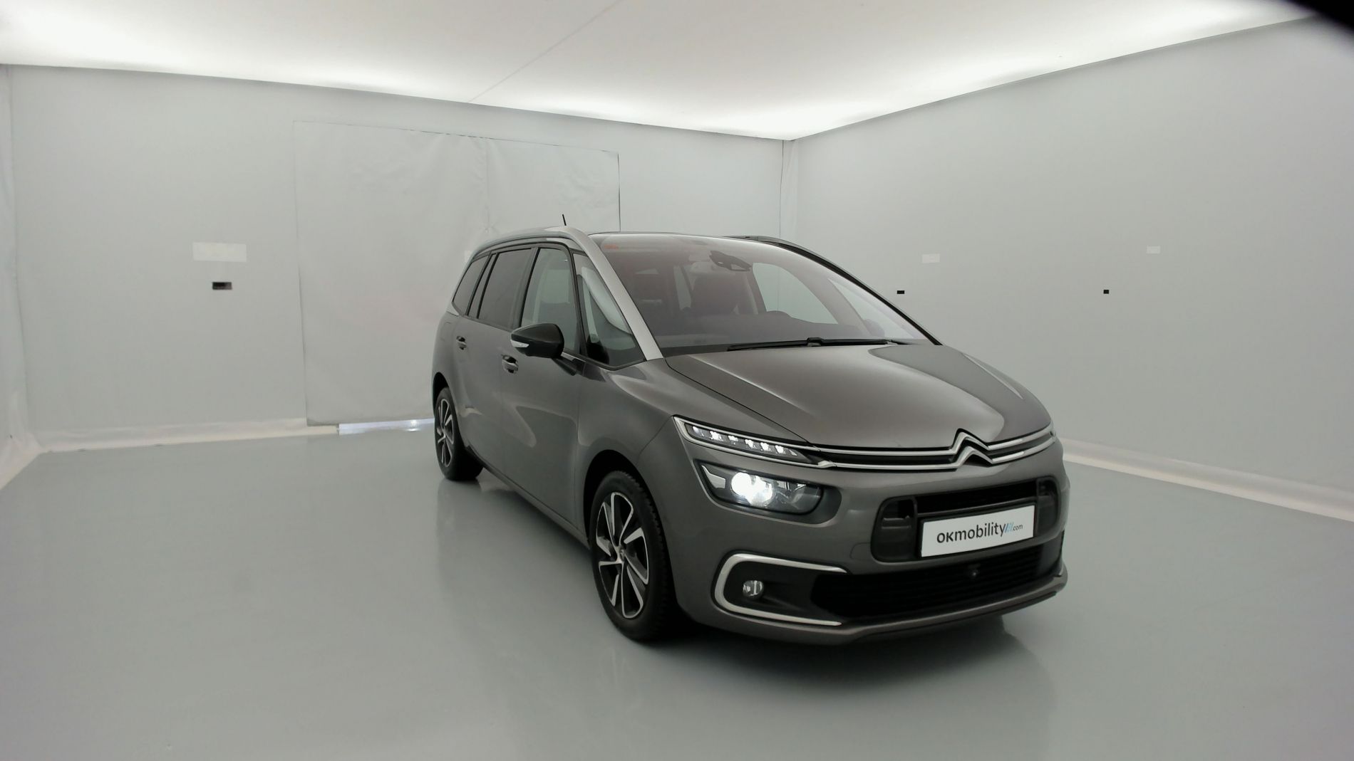 citroen c4 grand spacetourer shine pack 1.5 BLUEHDI 130 EAT 2021 platinum-grau 3