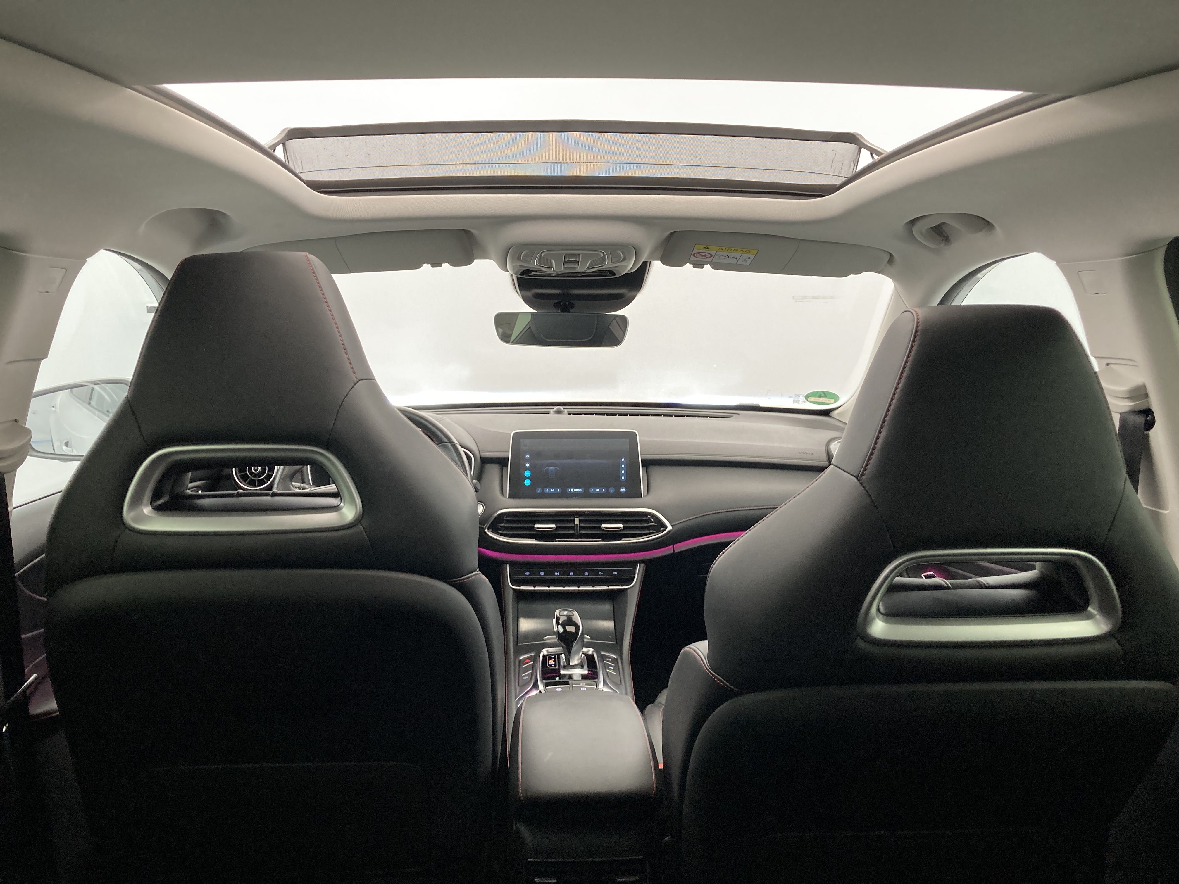 mg hs luxury 1.5 T-GDI 162 AT 2023 dover white - wsb 27