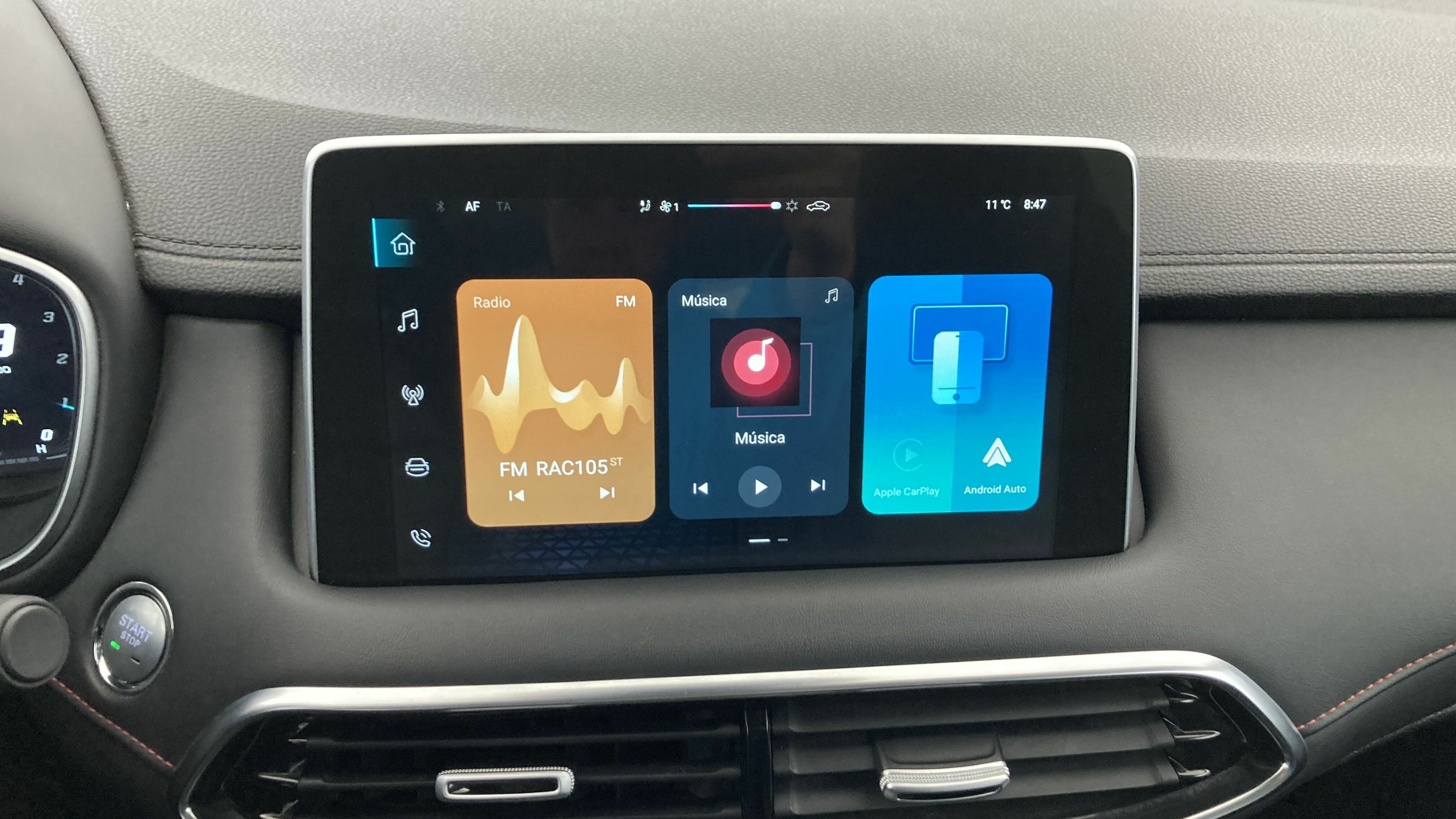 mg hs luxury 1.5 T-GDI 162 2023 pebble black 19