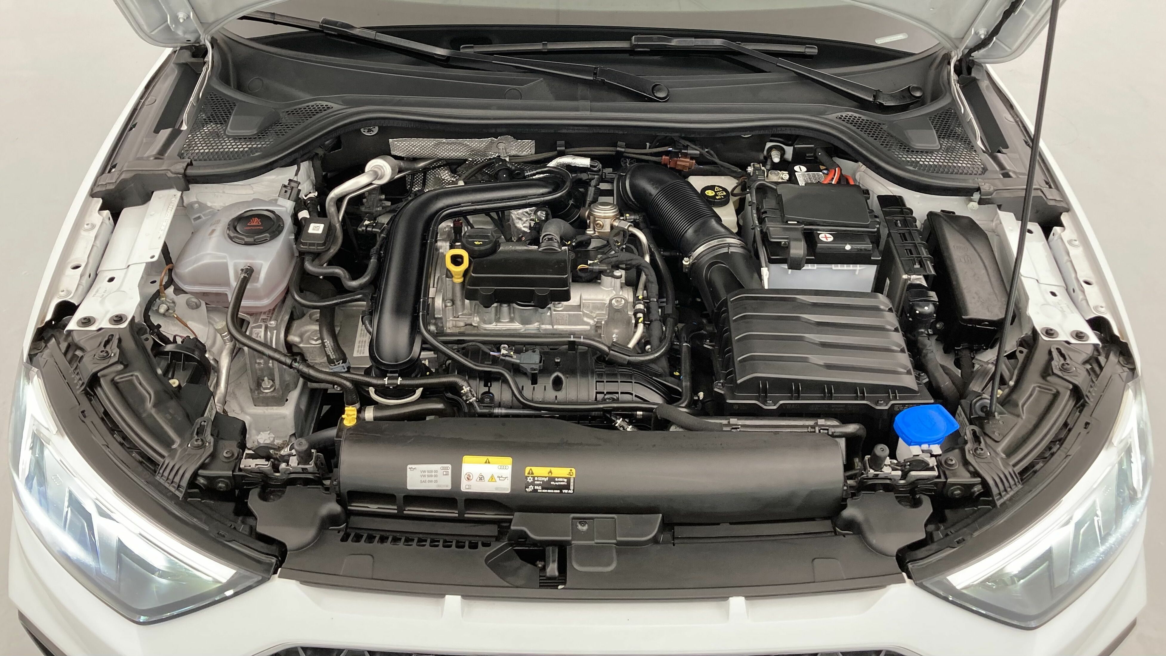 audi a1 sportback s line 25 TFSI 95 STRONIC 2023 gletscherweiß met. 25
