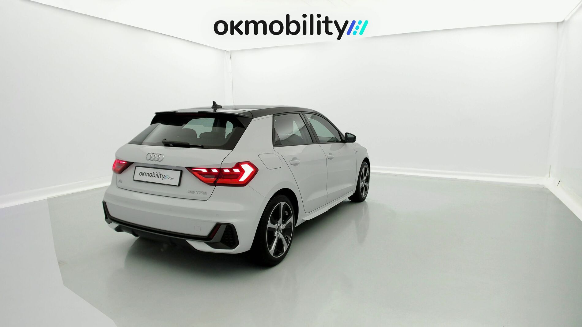 audi a1 sportback s line 25 TFSI 95 STRONIC 2023 gletscherweiß met. 12
