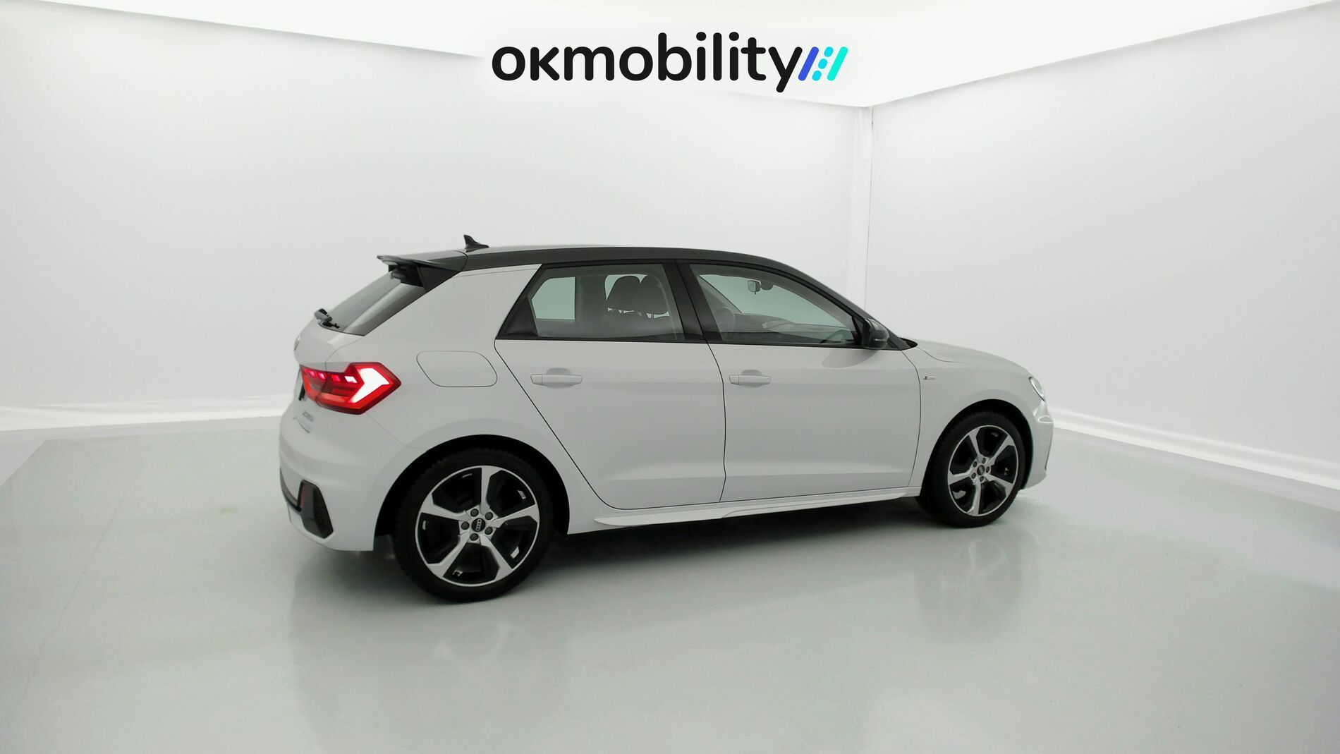 audi a1 sportback s line 25 TFSI 95 STRONIC 2023 gletscherweiß met. 13