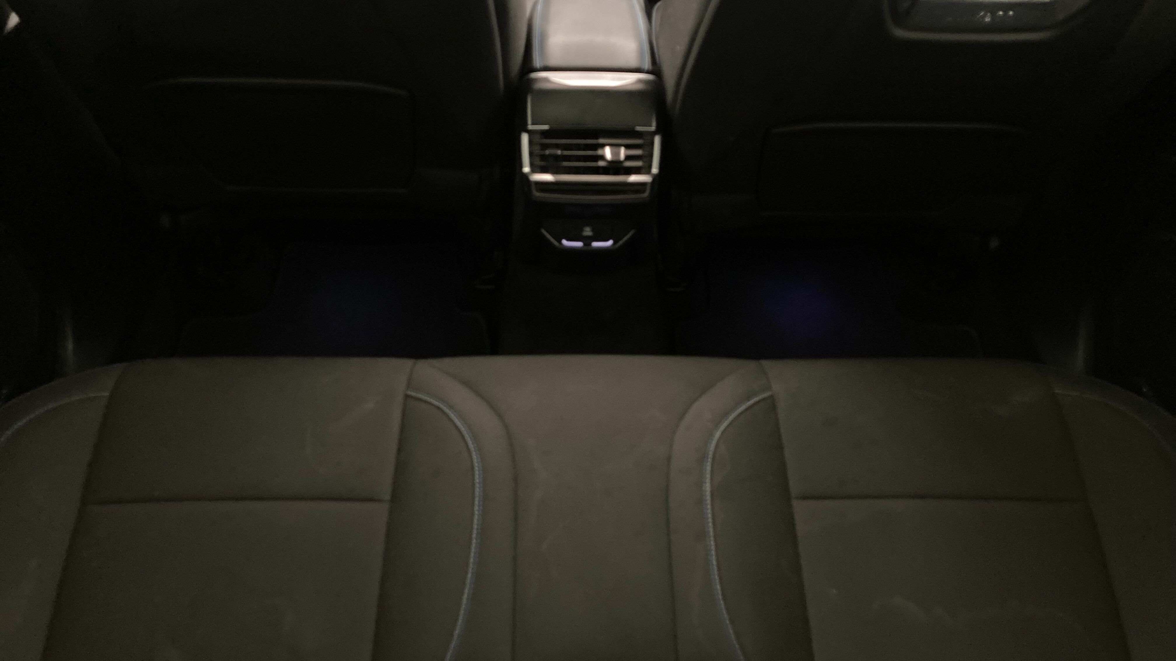 lynk&co 01 nv 1.5 PHEV 261 2022 blue 21