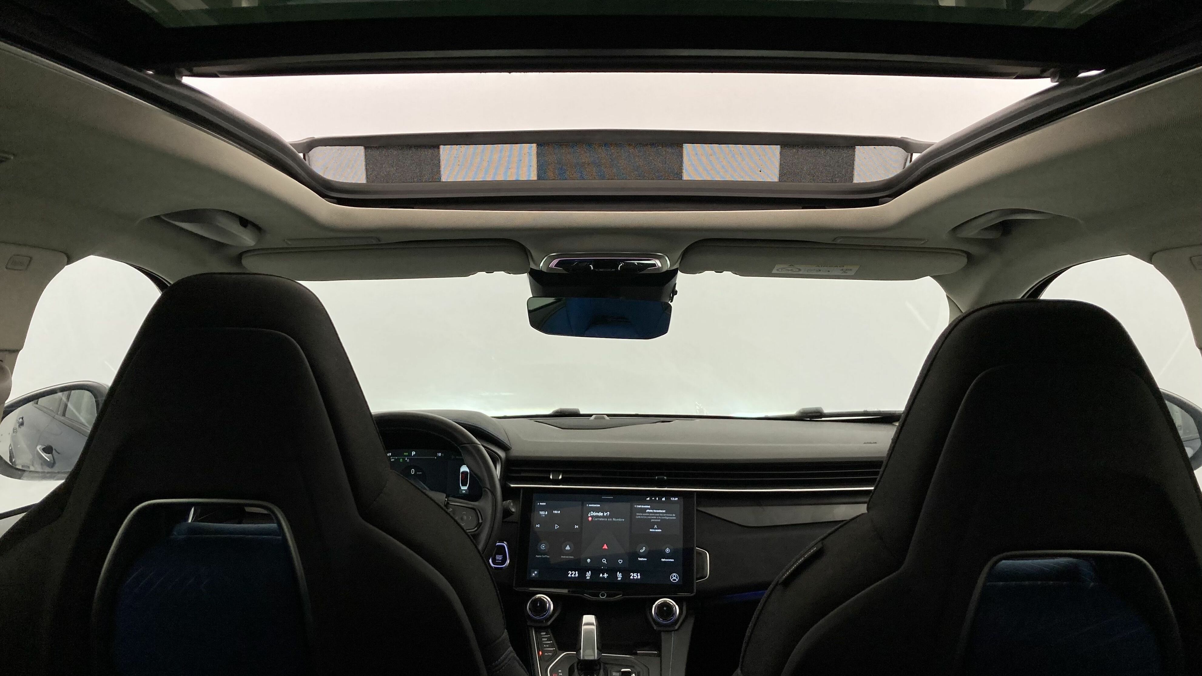 lynk&co 01 nv 1.5 PHEV 261 2022 blue 33