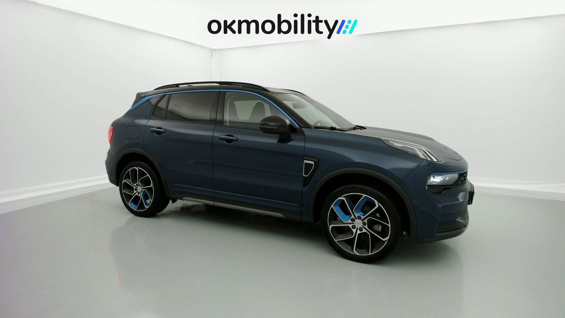 lynk&co 01 nv 1.5 PHEV 261 2022 blue 2