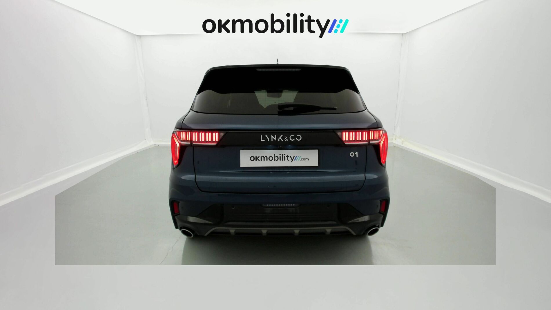 lynk&co 01 nv 1.5 PHEV 261 2022 blue 9