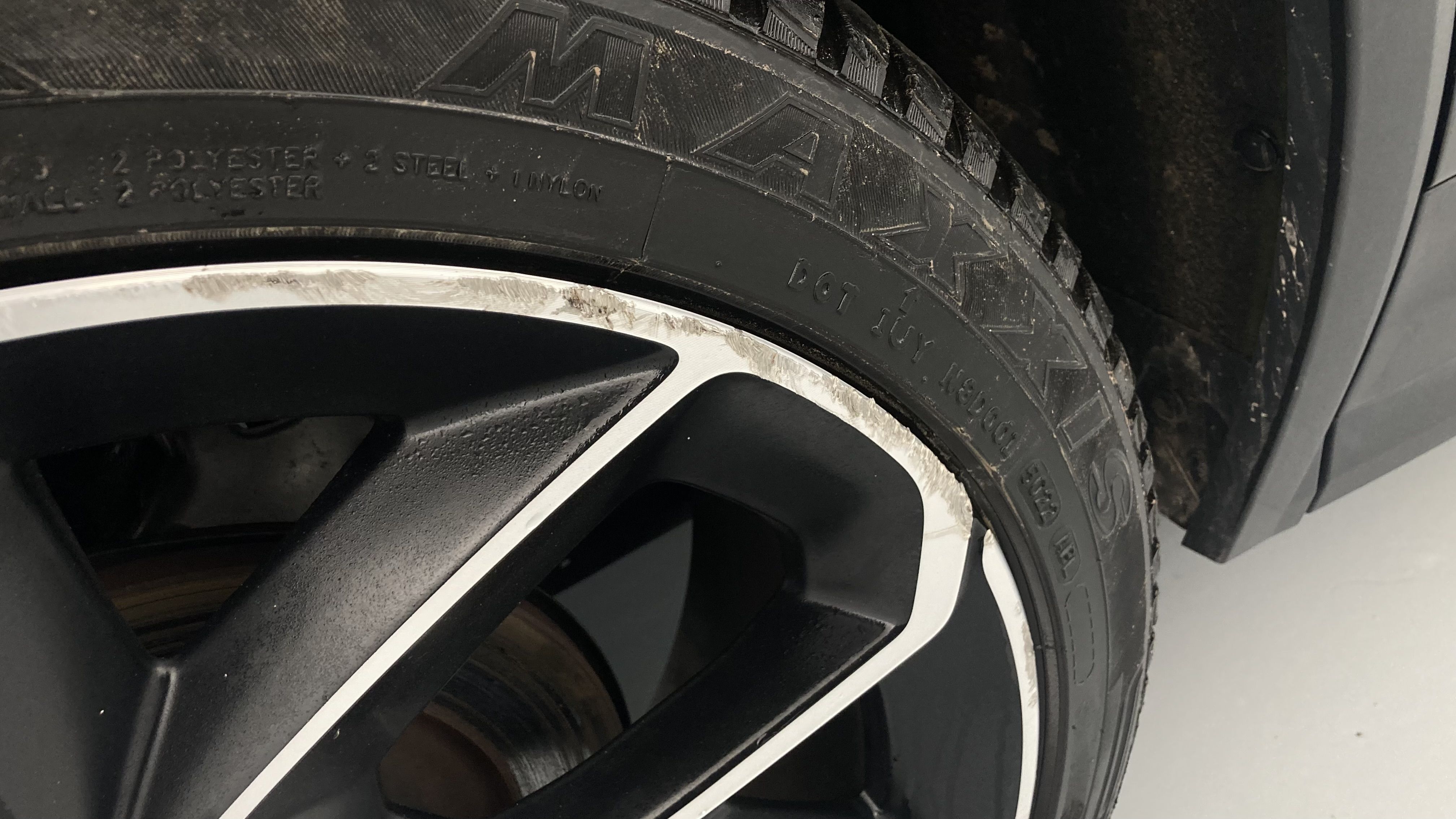 lynk&co 1 nv 1.5 PHEV 261 2022 black 26