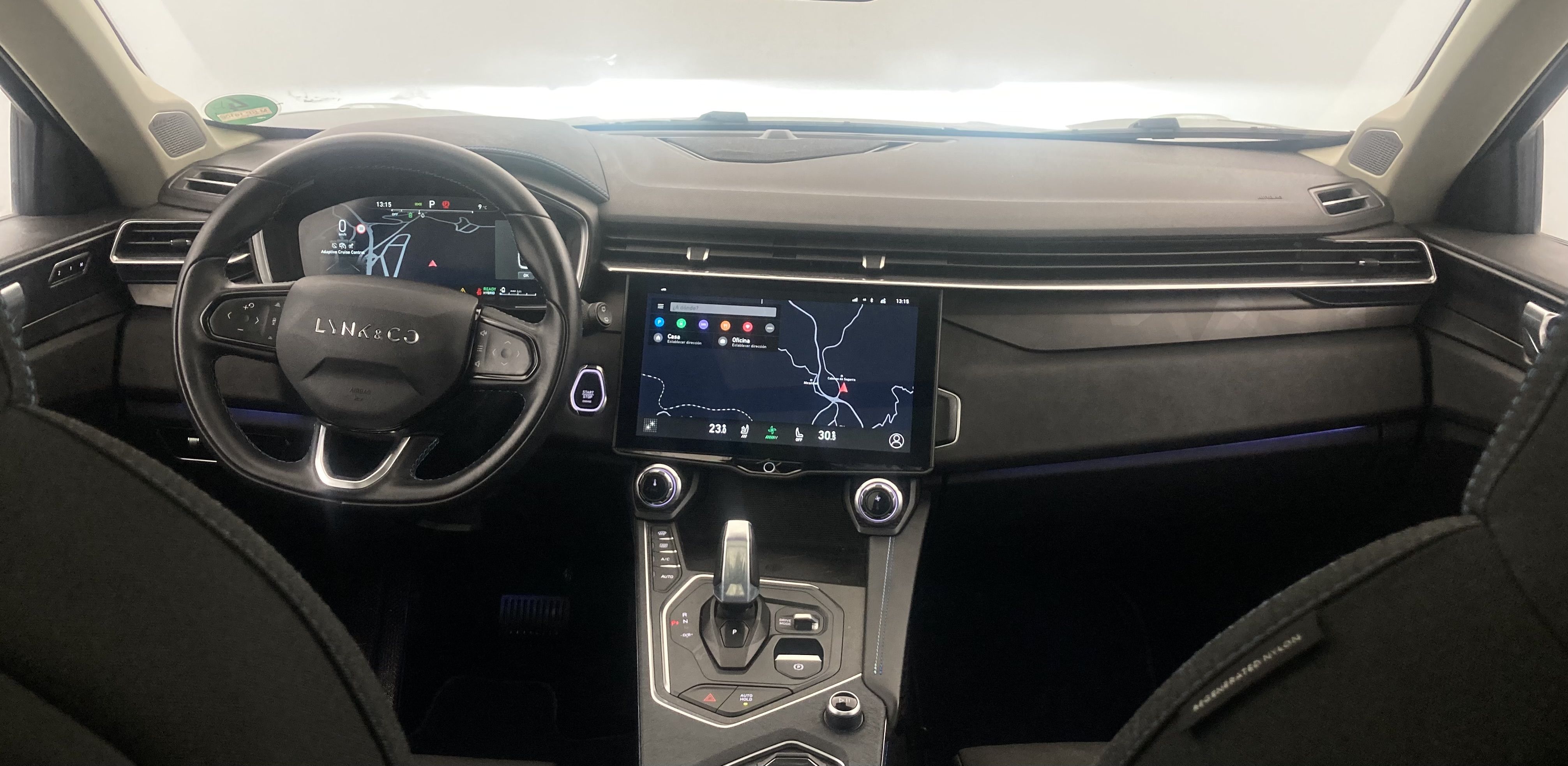 lynk&co 1 nv 1.5 PHEV 261 2022 blue 30