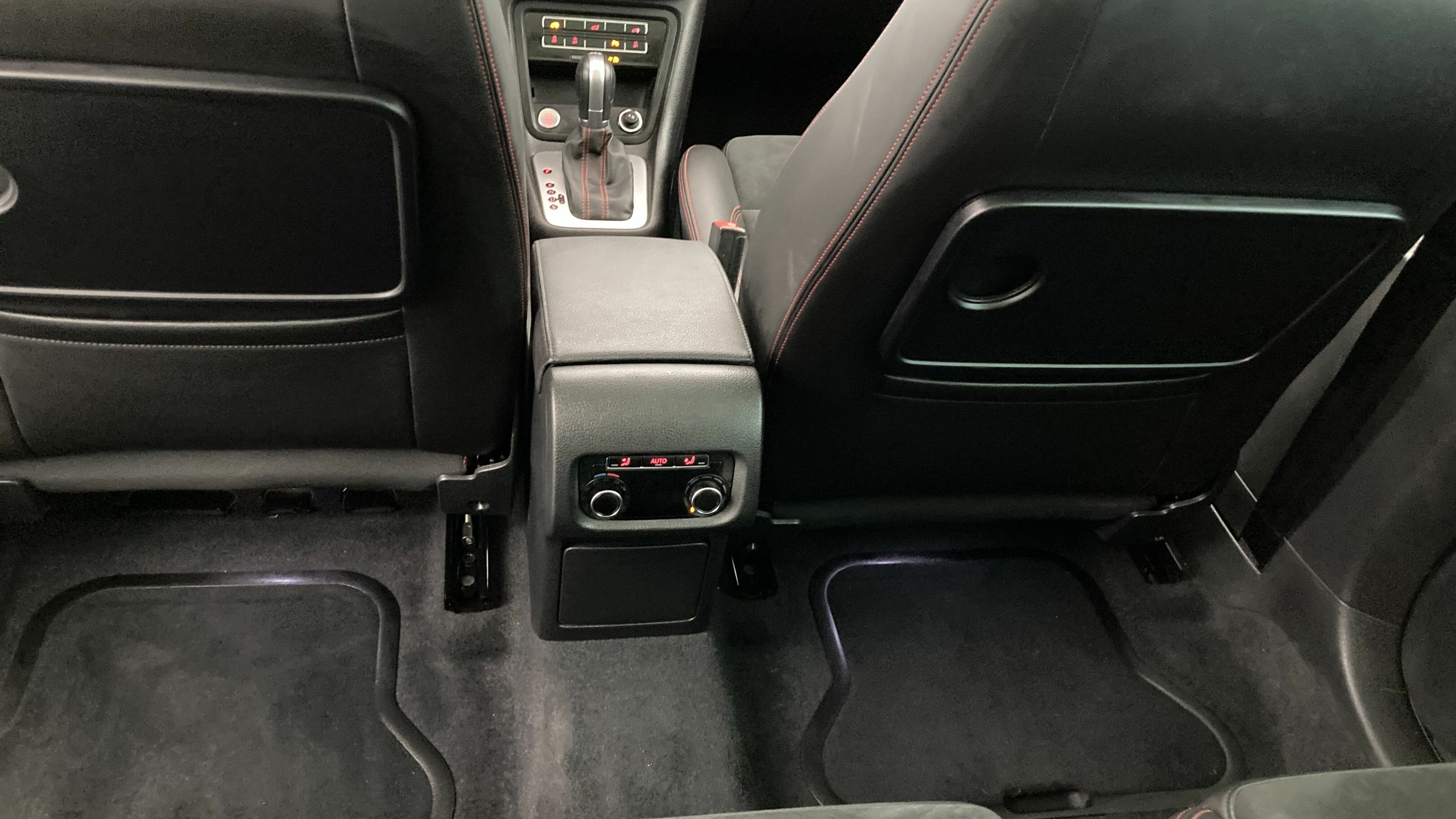 seat alhambra fr line 1.4 TSI 150 DSG 2022 edelschwarz metallic 23