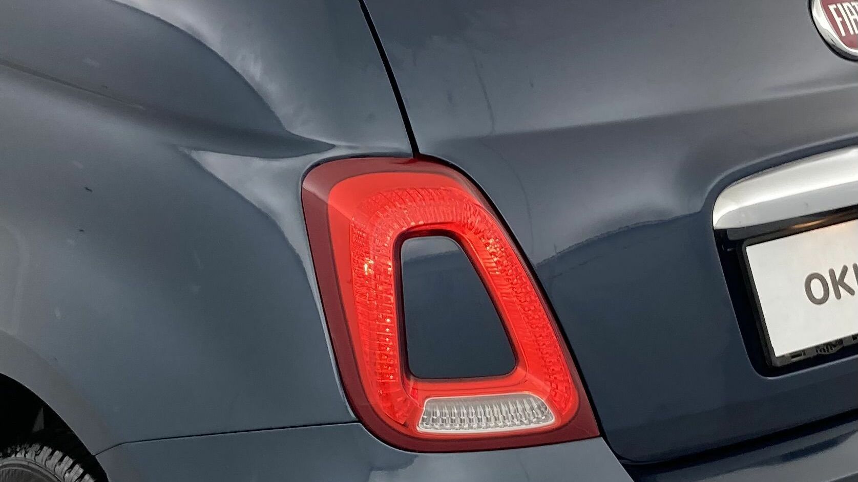 fiat 500c dolcevita 1.0 HYBRID 70 MHEV 2022 azul dipinto 31